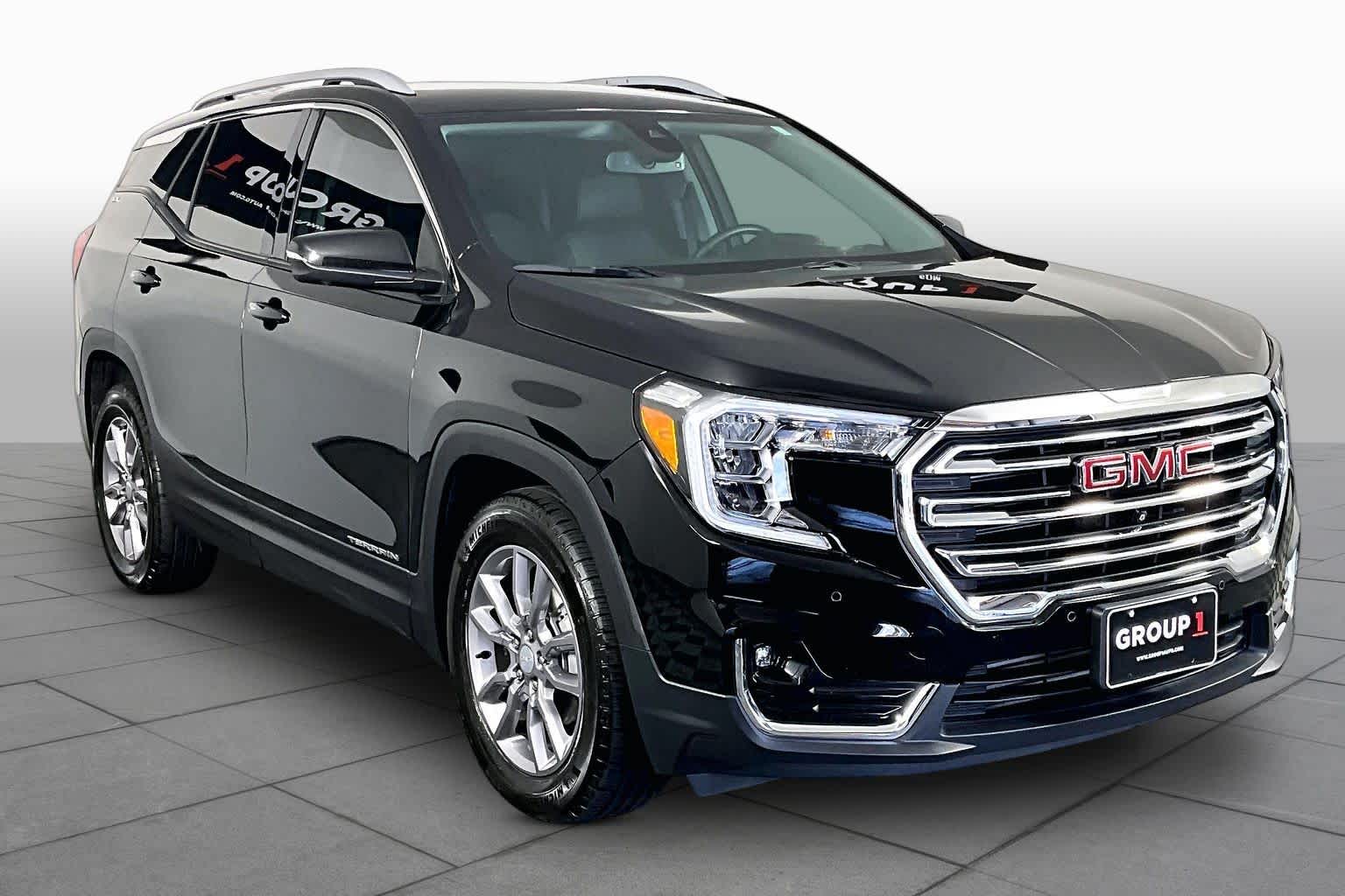 Certified Pre-Owned 2024 GMC Terrain SLT