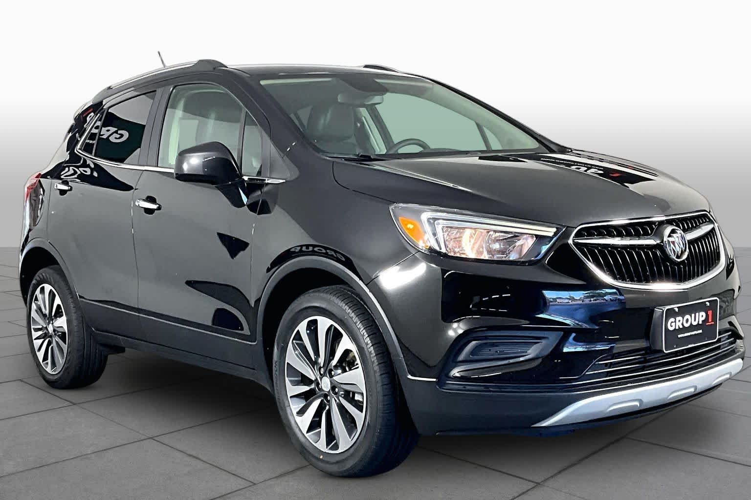 Certified Used 2022 Ebony Twilight Metallic Buick Preferred image 3