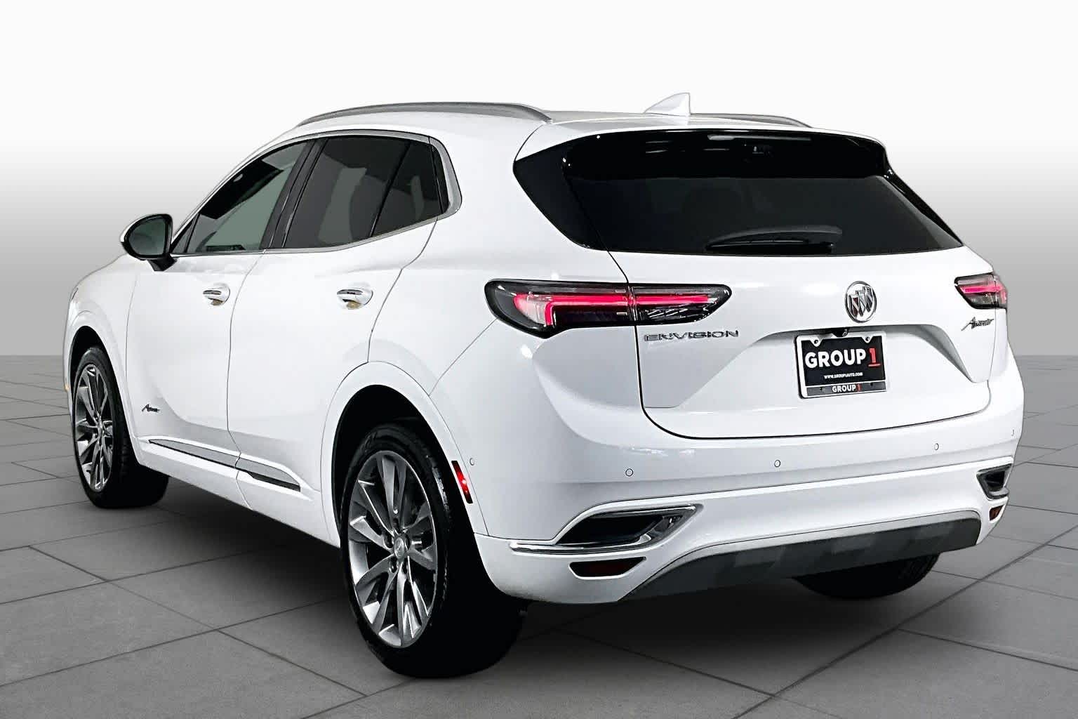 Certified Used 2021 SUMMIT WHITE Buick Avenir image 12