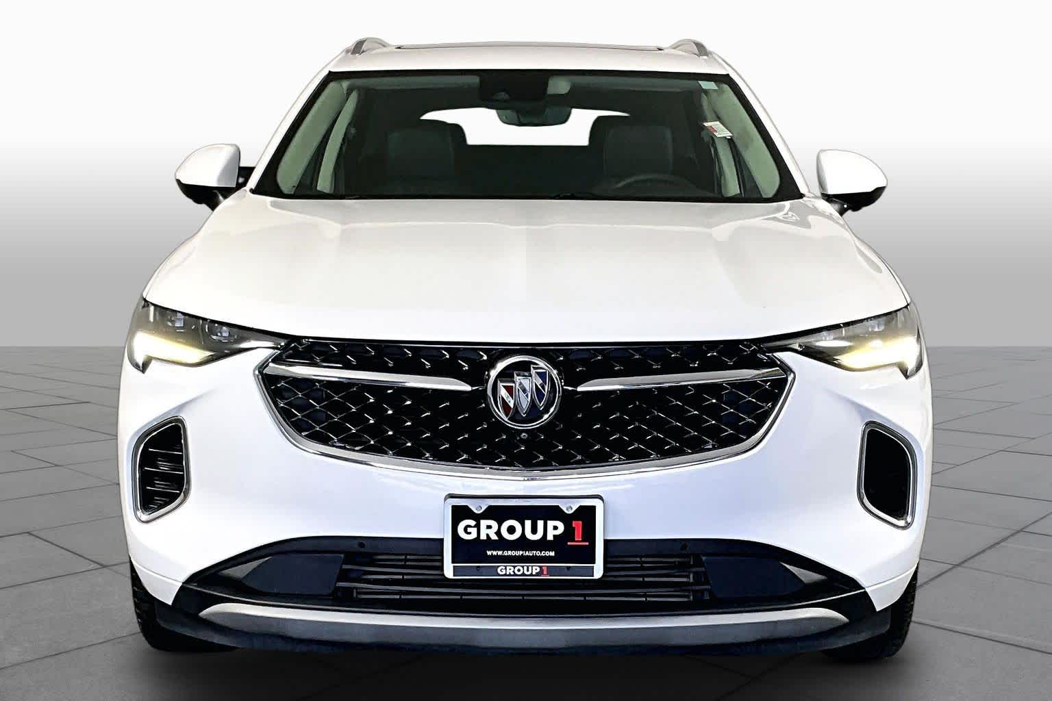 Certified Used 2021 SUMMIT WHITE Buick Avenir image 4