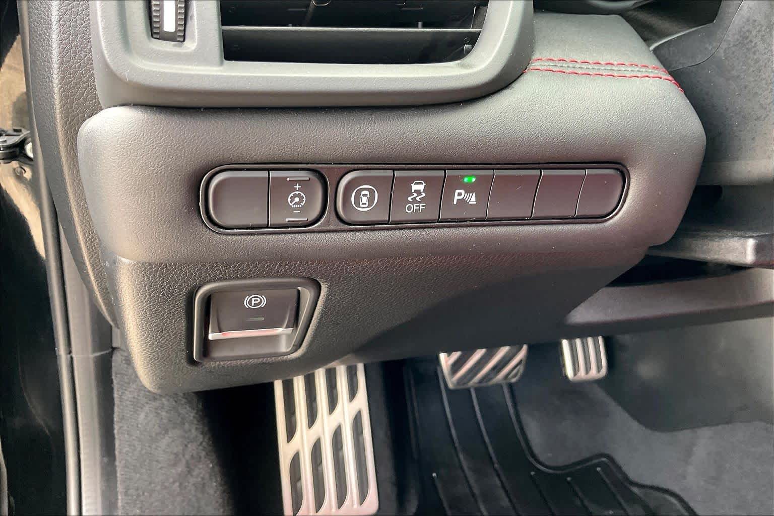 2025 Acura TLX photo 15 of 35