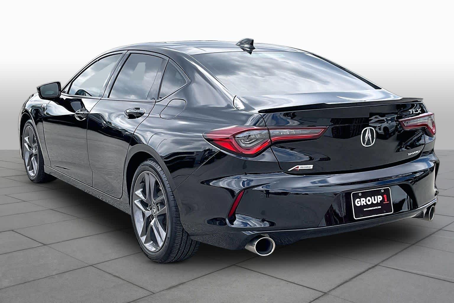 2025 Acura TLX photo 12 of 35