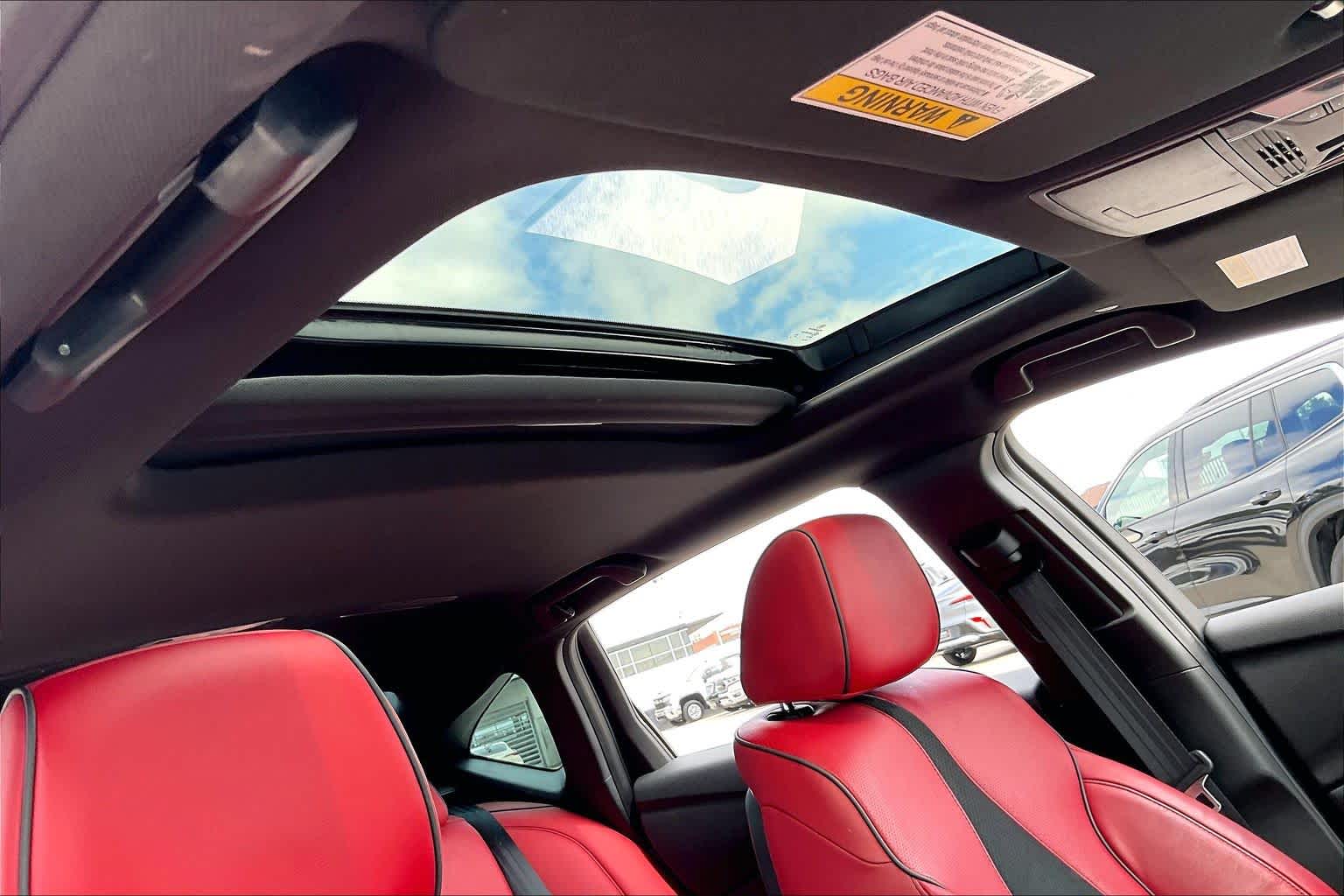 2025 Acura TLX photo 14 of 35