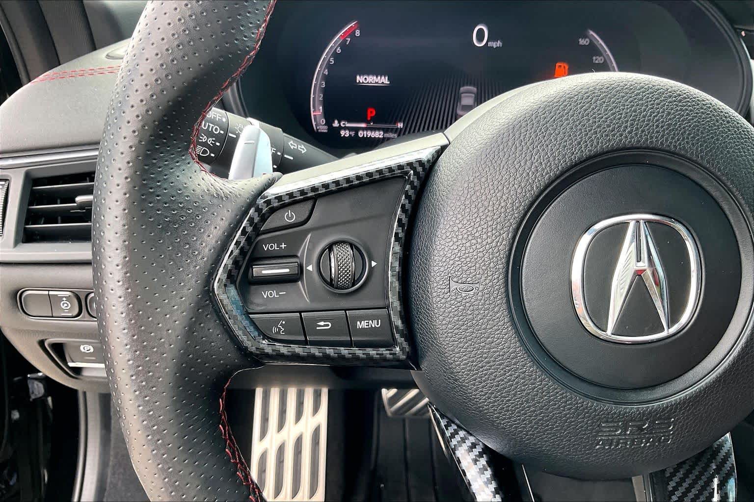 2025 Acura TLX photo 24 of 35