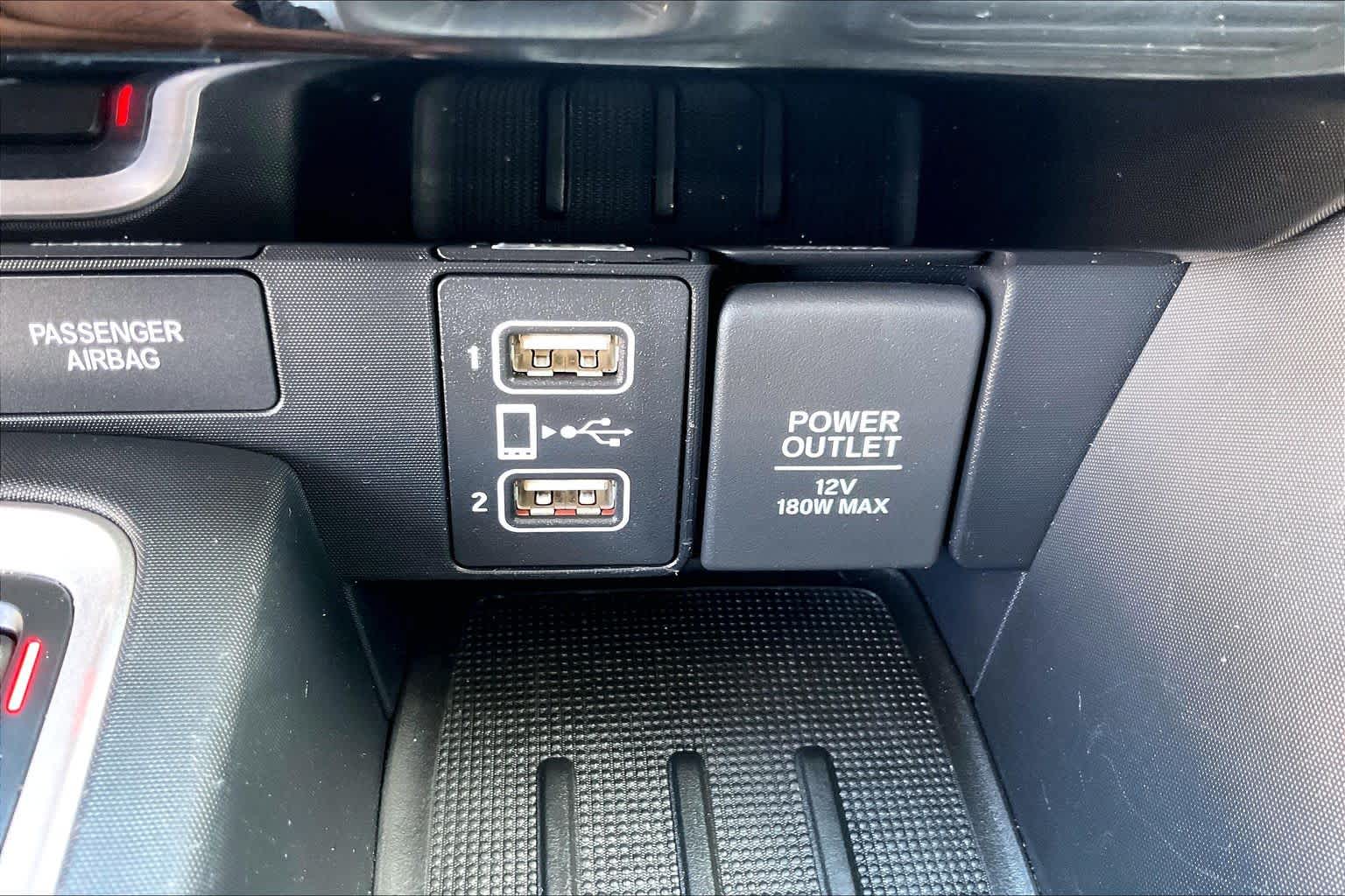 2020 Honda Insight photo 33 of 34