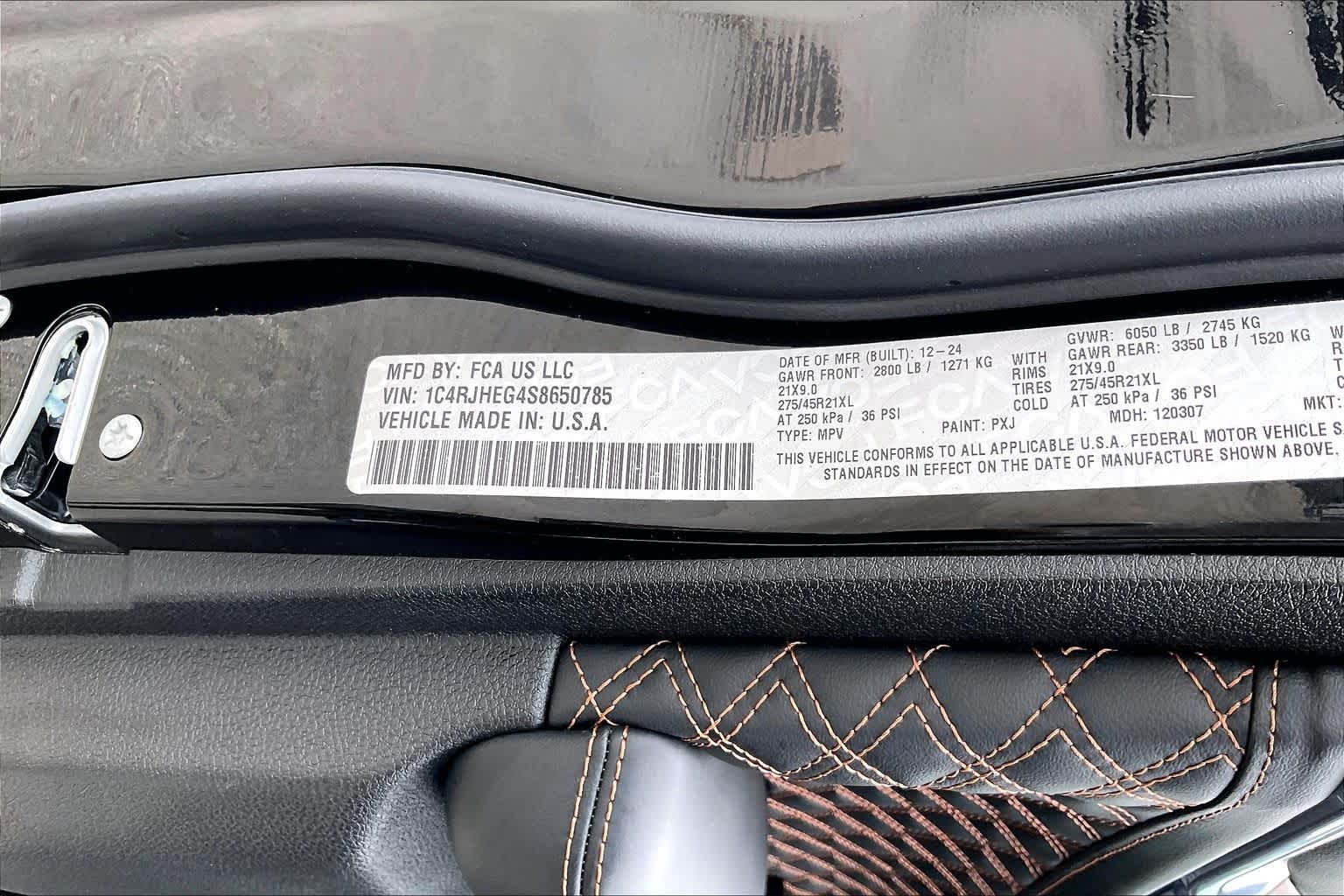 2025 Jeep Grand Cherokee photo 34 of 34