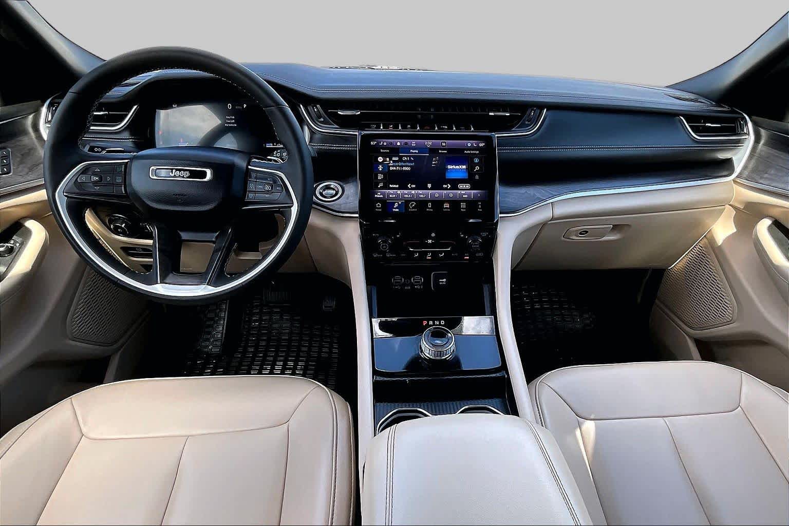2024 Jeep Grand Cherokee L photo 16 of 35