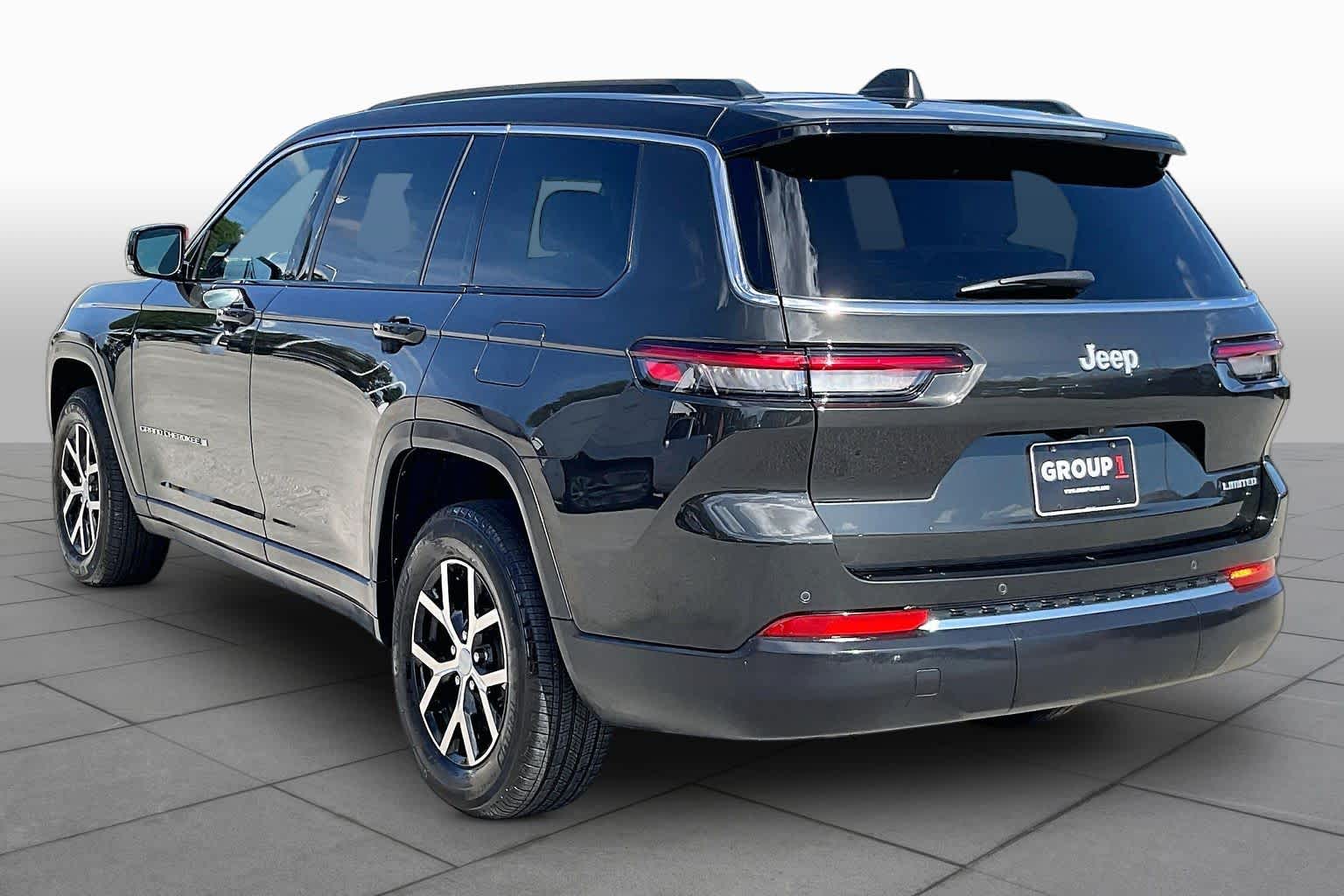 2024 Jeep Grand Cherokee L photo 12 of 35