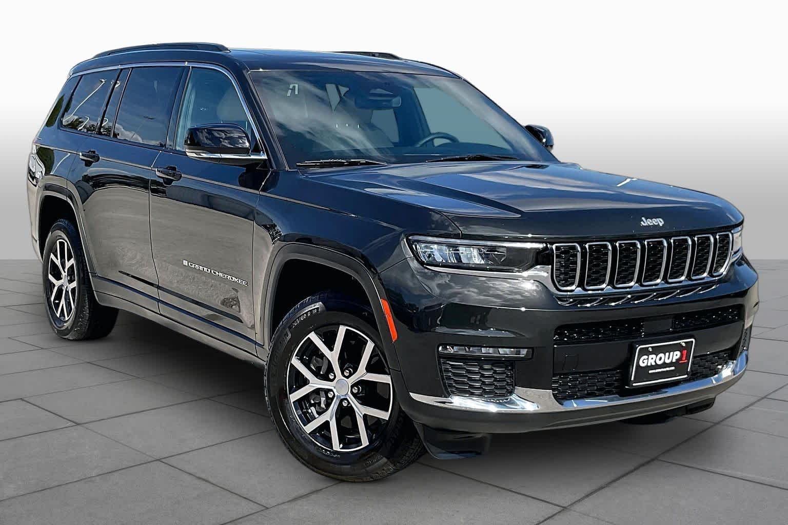 2024 Jeep Grand Cherokee L photo 3 of 35