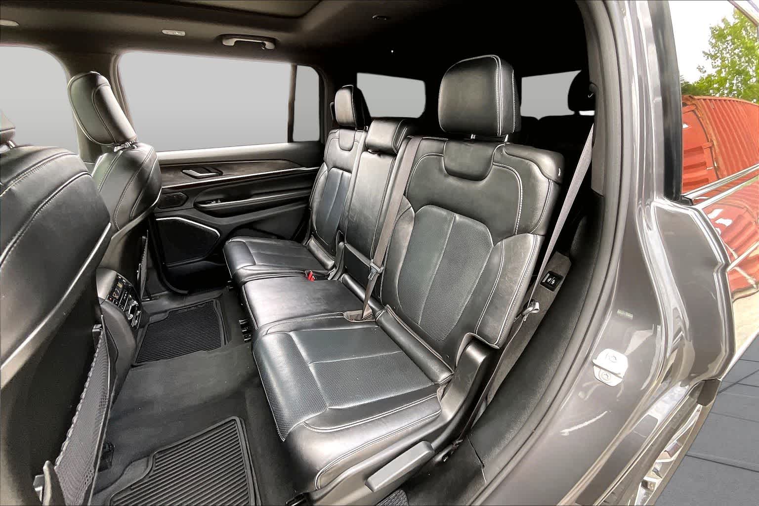 2023 Jeep Grand Cherokee L Overland Baltic Gray Metallic Clearcoat at AutoNation Ford Gulf Fwy