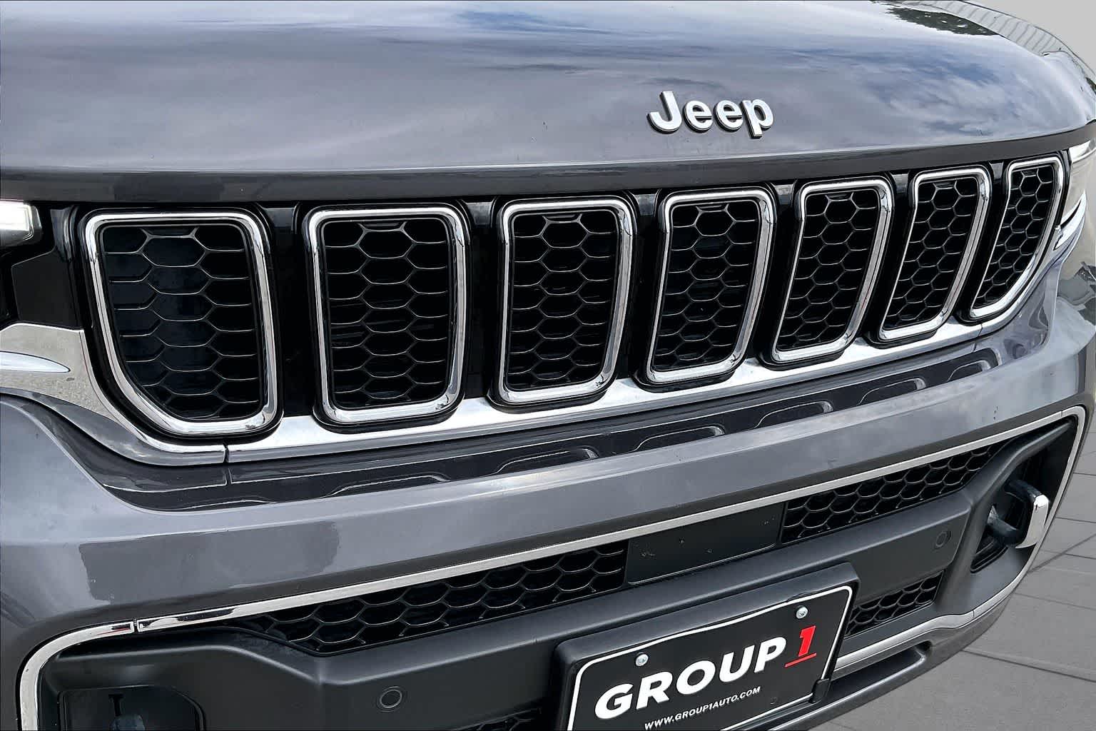 2023 Jeep Grand Cherokee L Overland Baltic Gray Metallic Clearcoat at AutoNation Ford Gulf Fwy