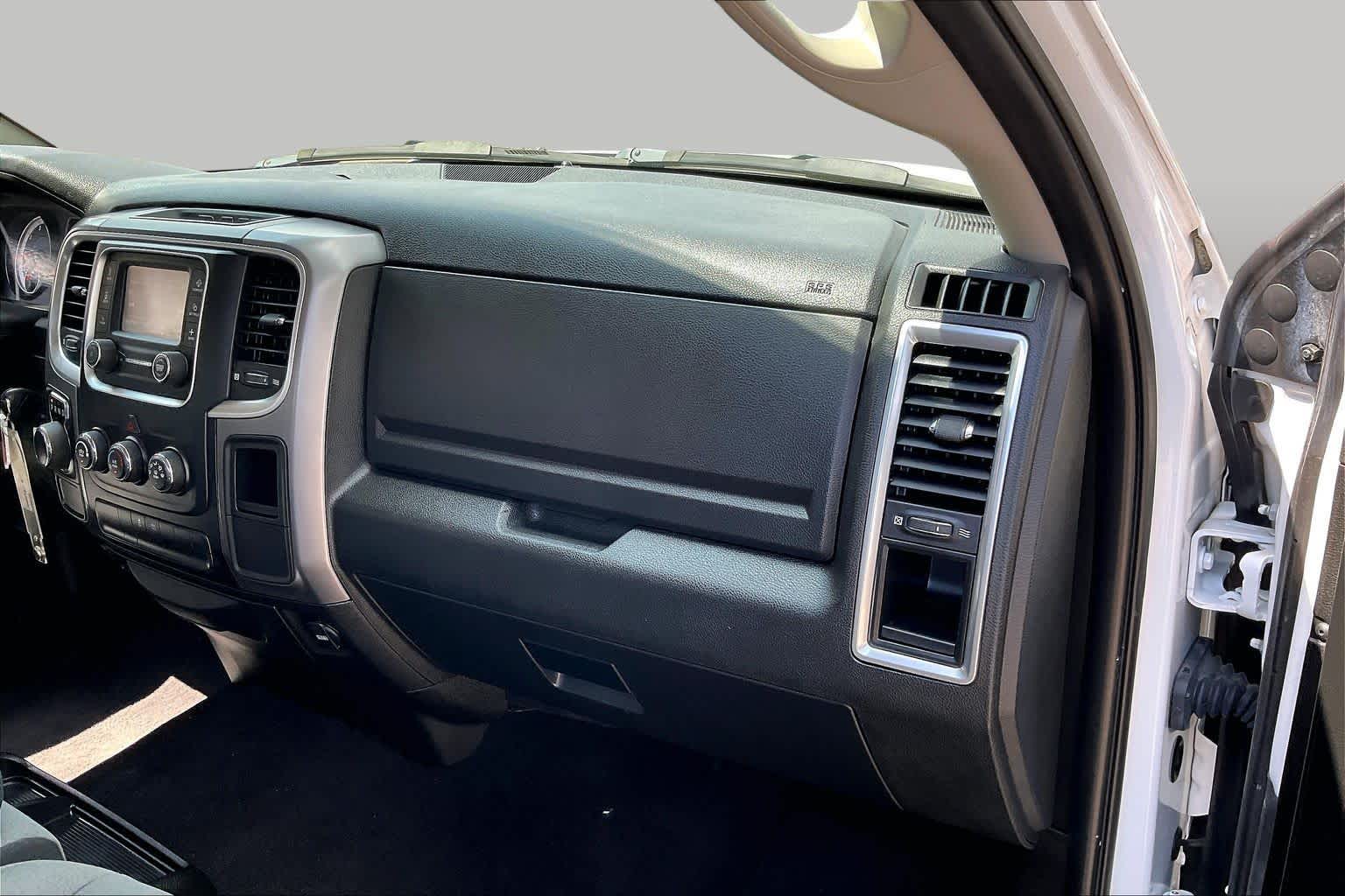 2022 Ram 1500 Classic photo 14 of 29