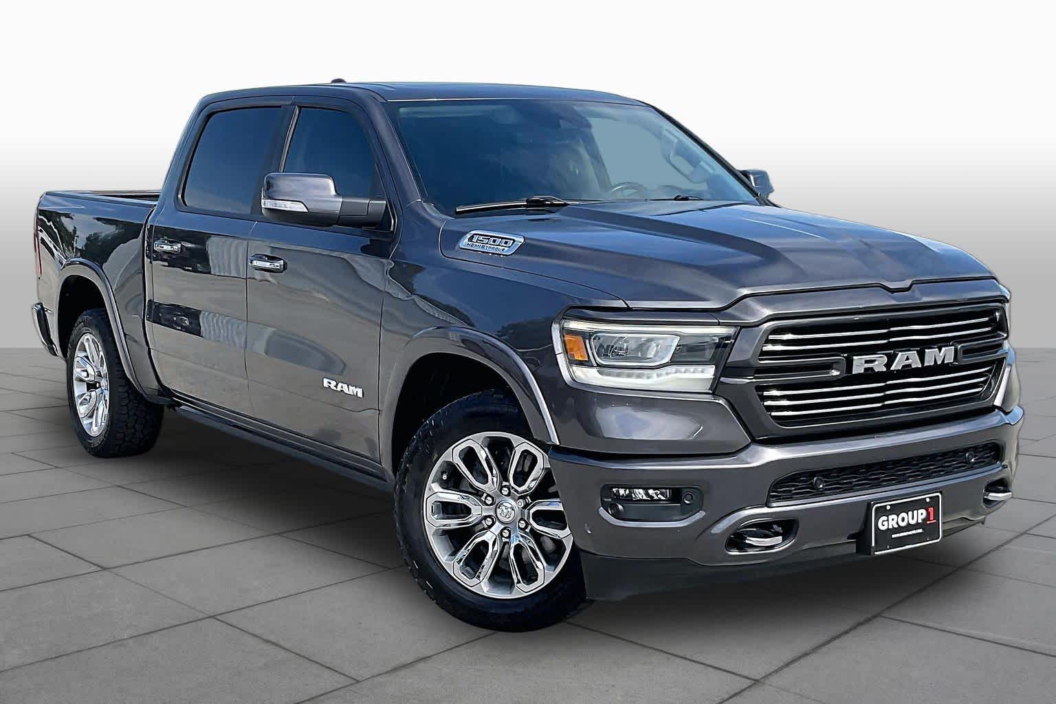 2022 Ram 1500 photo 3 of 35