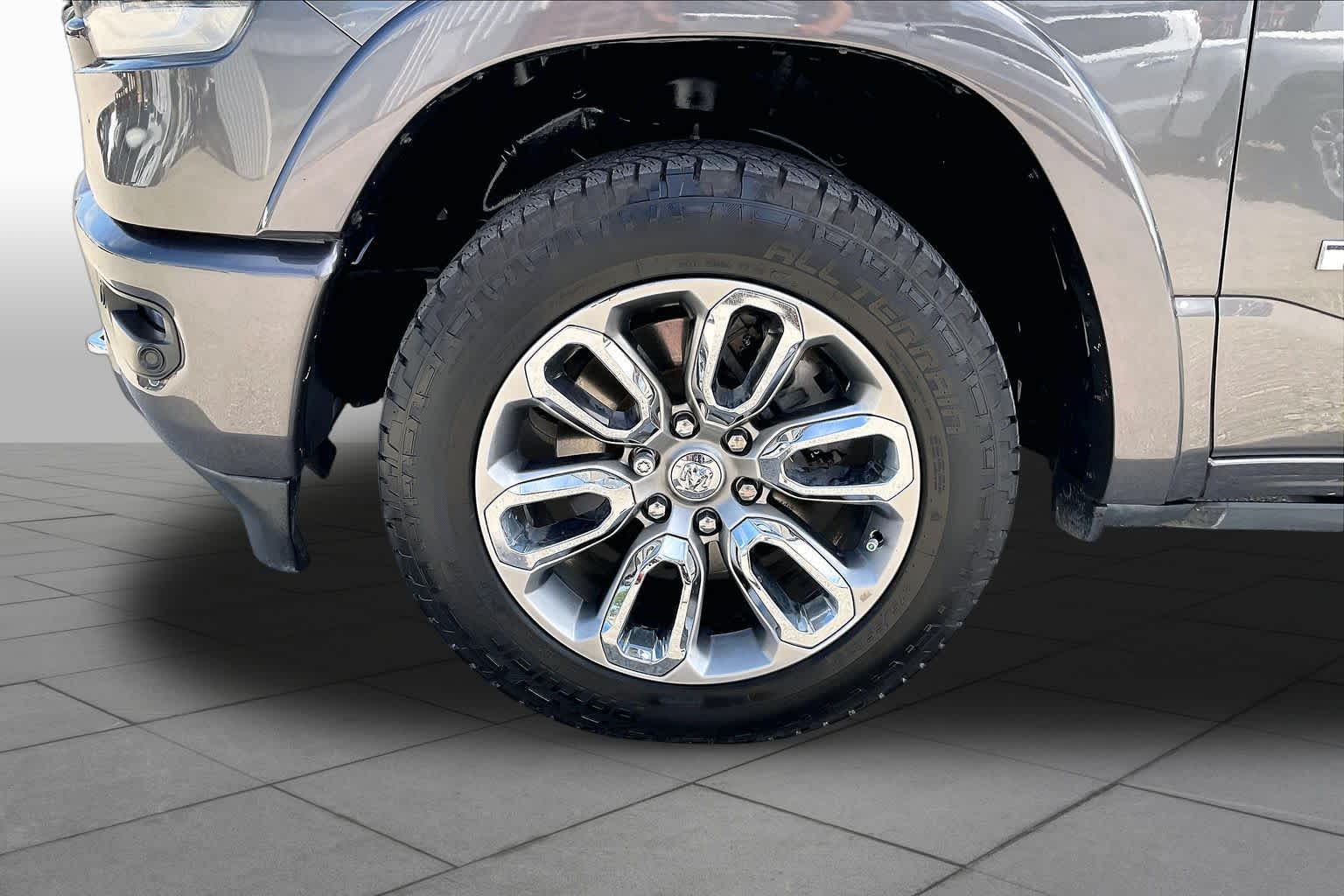 2022 Ram 1500 photo 11 of 35