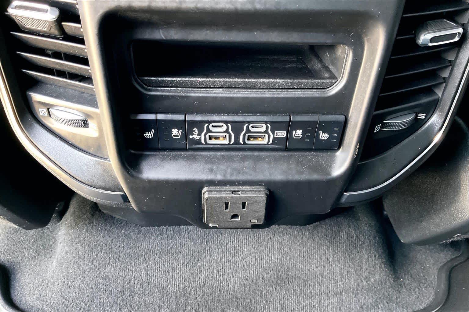2019 Ram All-New 1500 photo 30 of 33