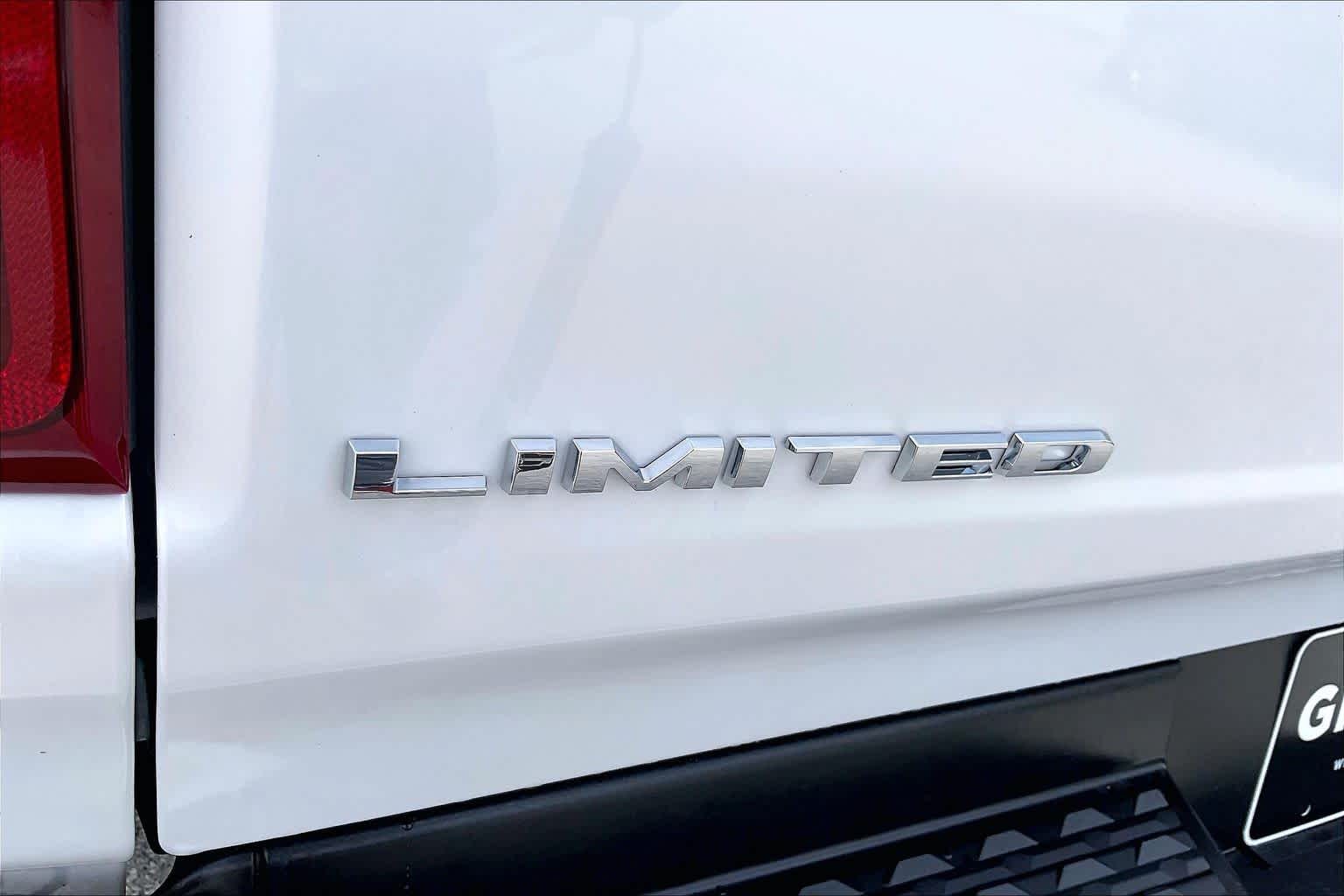 2023 Ram 1500 photo 9 of 33