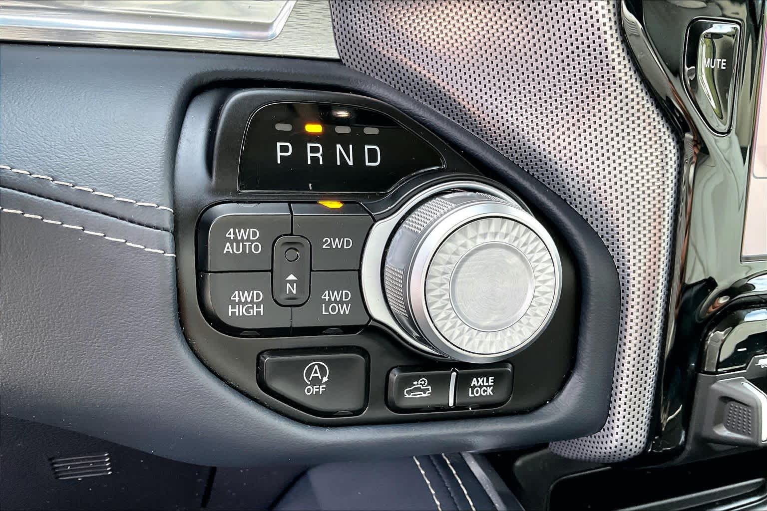 2023 Ram 1500 photo 31 of 33