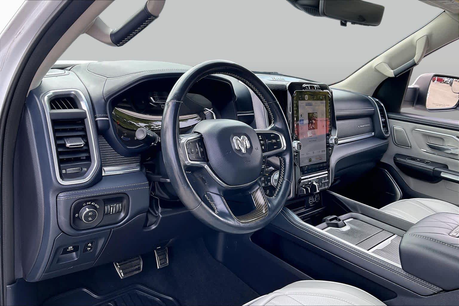 2023 Ram 1500 photo 16 of 33