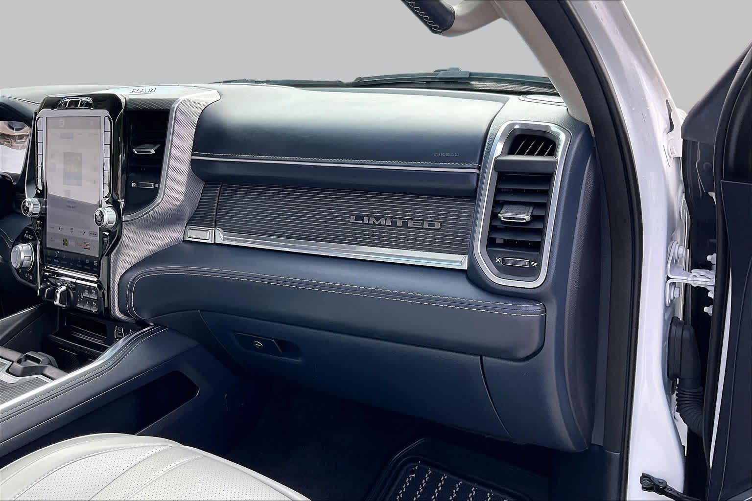 2023 Ram 1500 photo 17 of 33