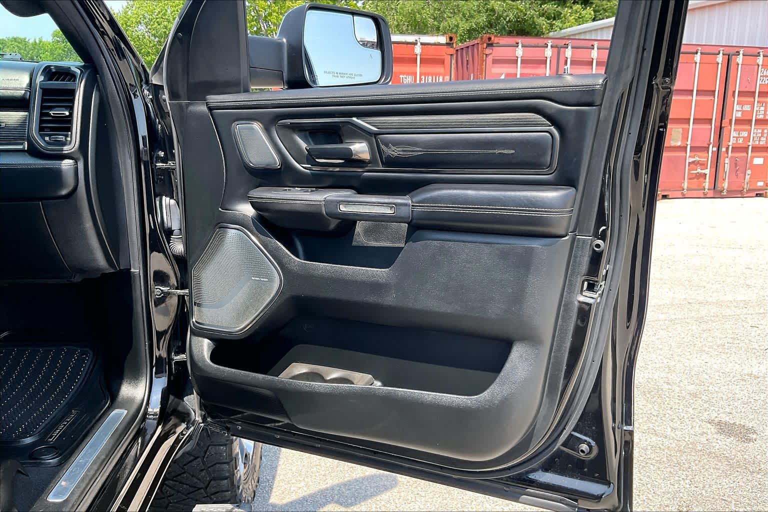 2019 Ram All-New 1500 Limited Diamond Black Crystal Pearlcoat at Group 1 Toyota Southwest