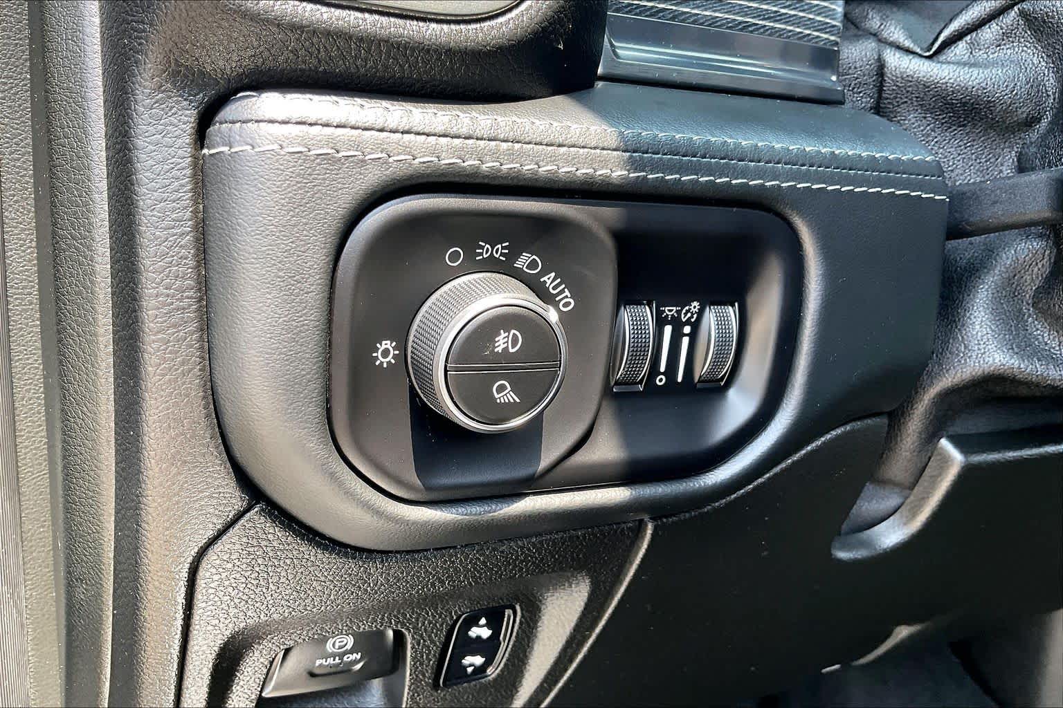 2019 Ram All-New 1500 Limited Diamond Black Crystal Pearlcoat at Group 1 Toyota Southwest