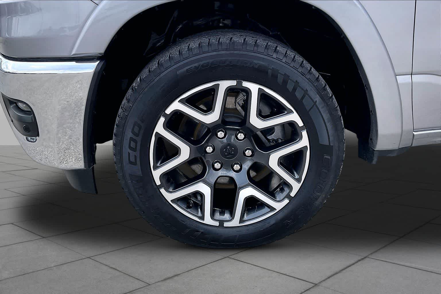 2025 Ram 1500 Laramie - 10