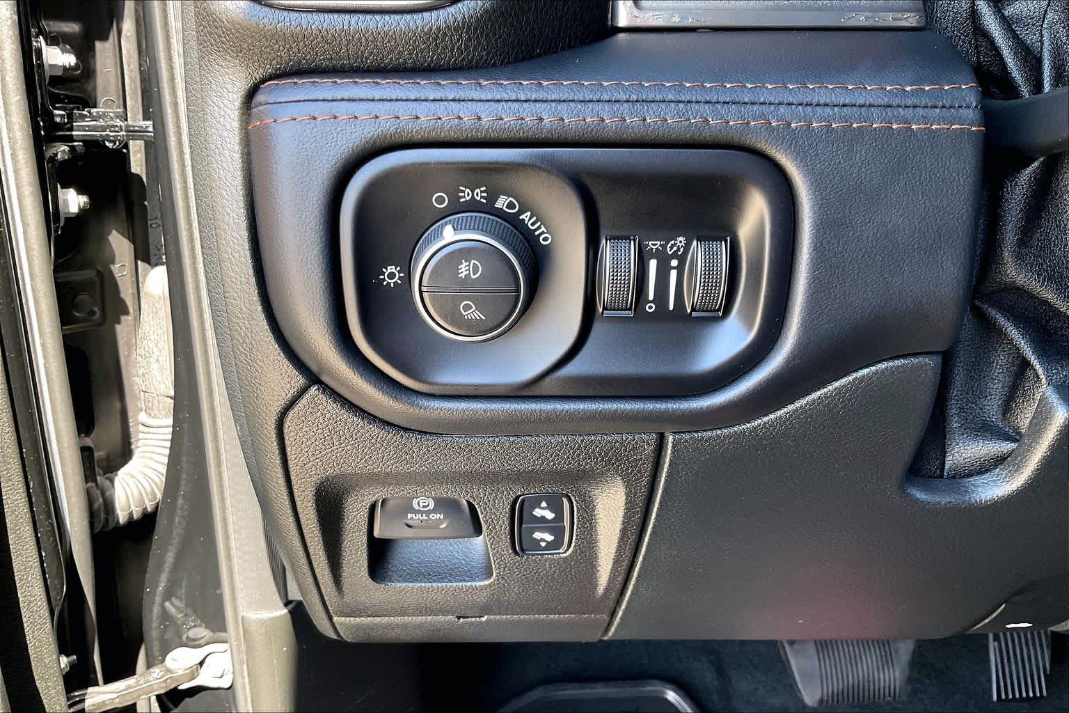 2022 Ram 1500 photo 15 of 35