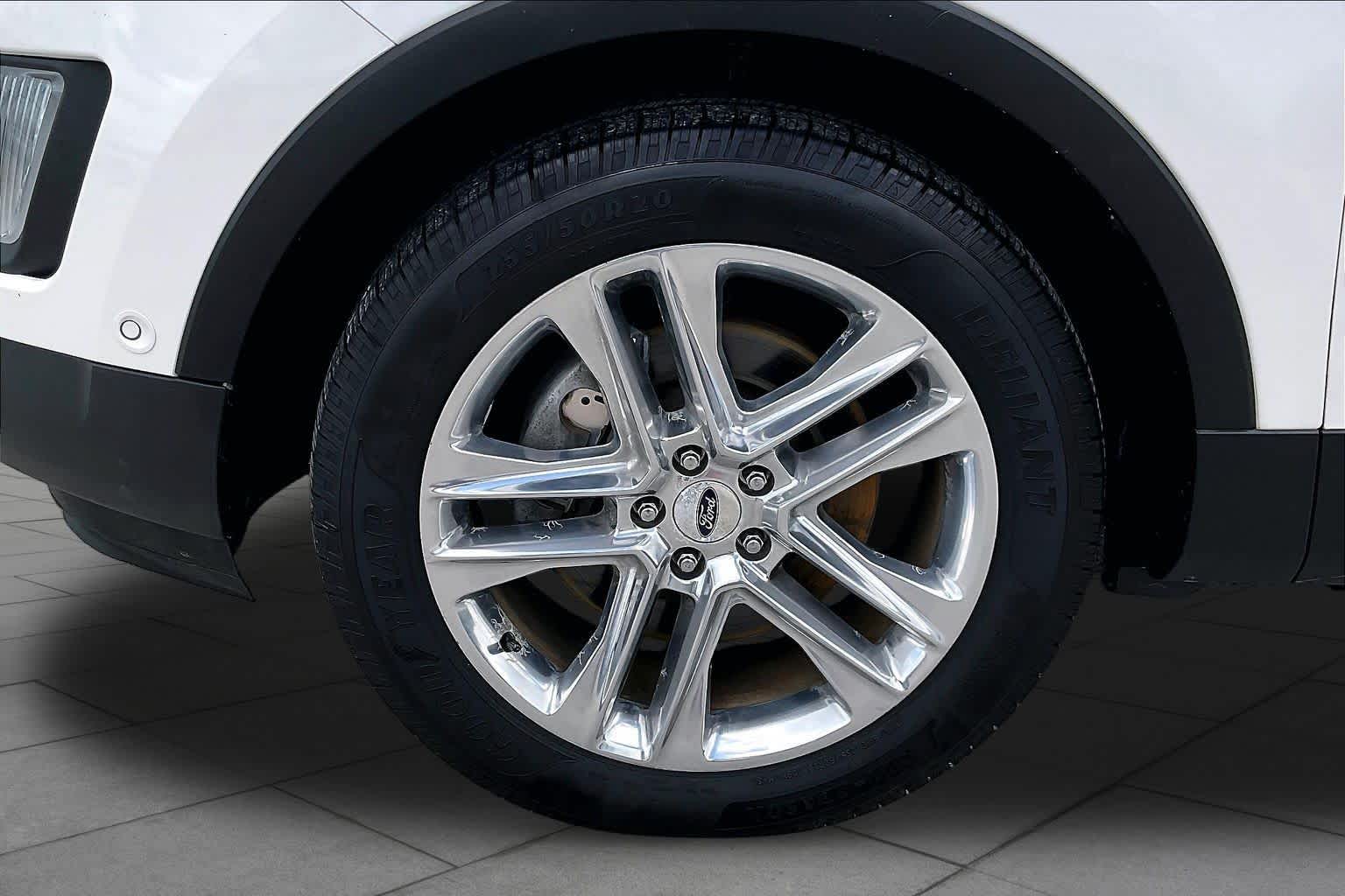 2017 Ford Explorer Limited White Platinum Metallic Tri-Coat at AutoNation USA Houston