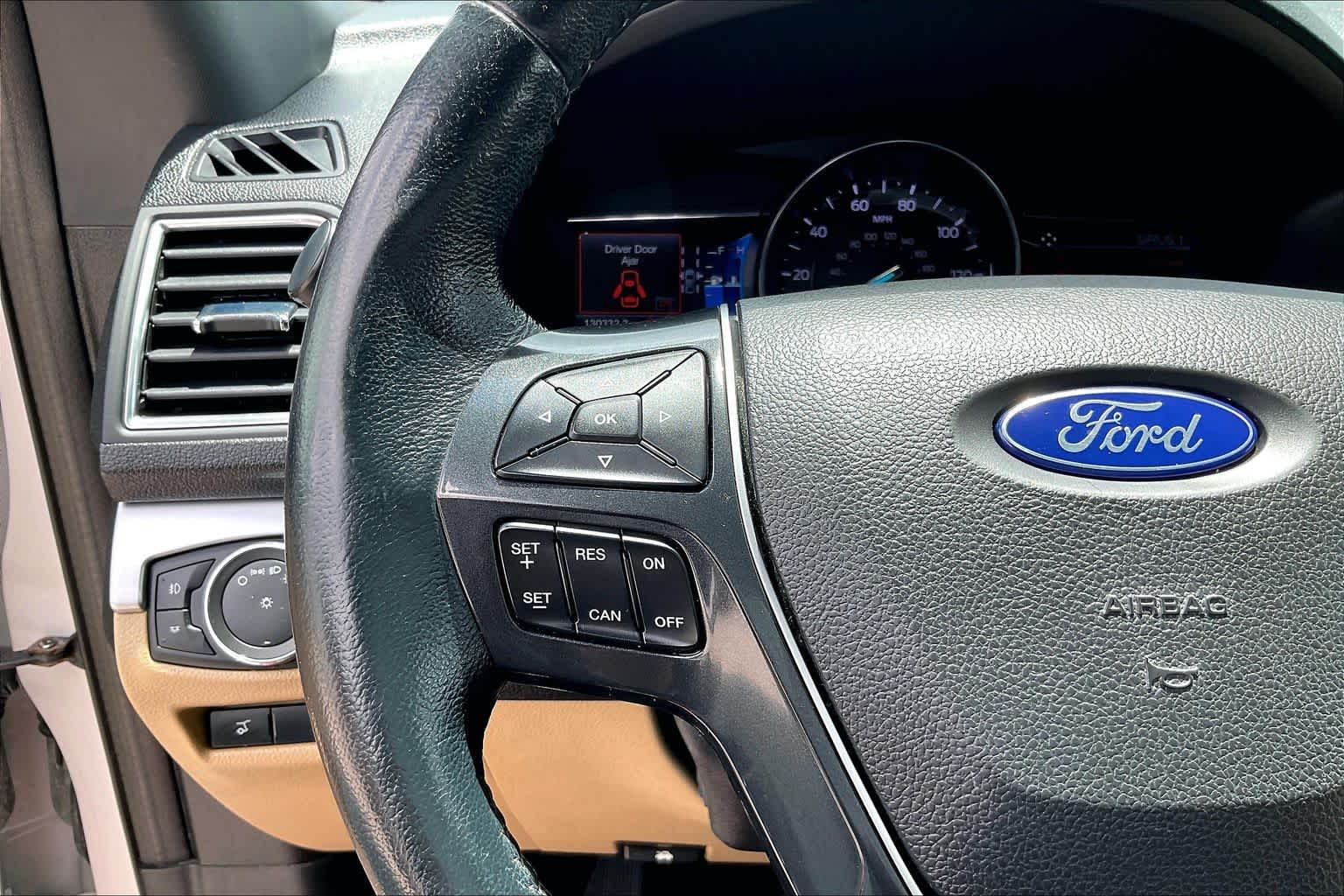 2017 Ford Explorer Limited White Platinum Metallic Tri-Coat at AutoNation USA Houston