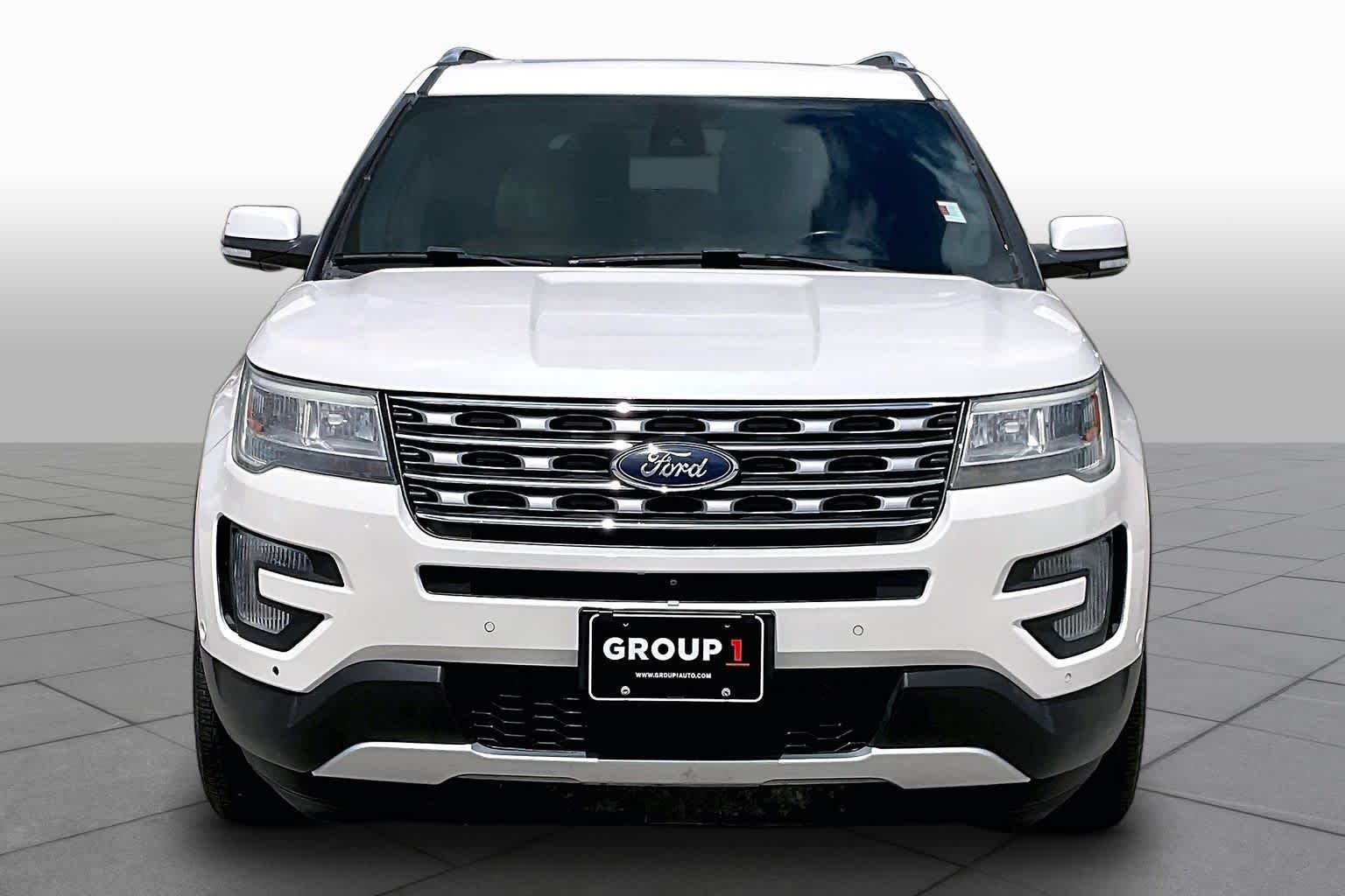2017 Ford Explorer Limited White Platinum Metallic Tri-Coat at AutoNation USA Houston