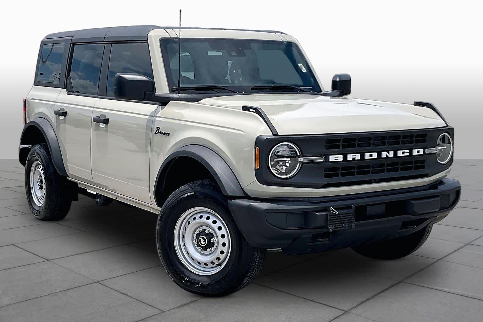 2025 Ford Bronco Base - 2