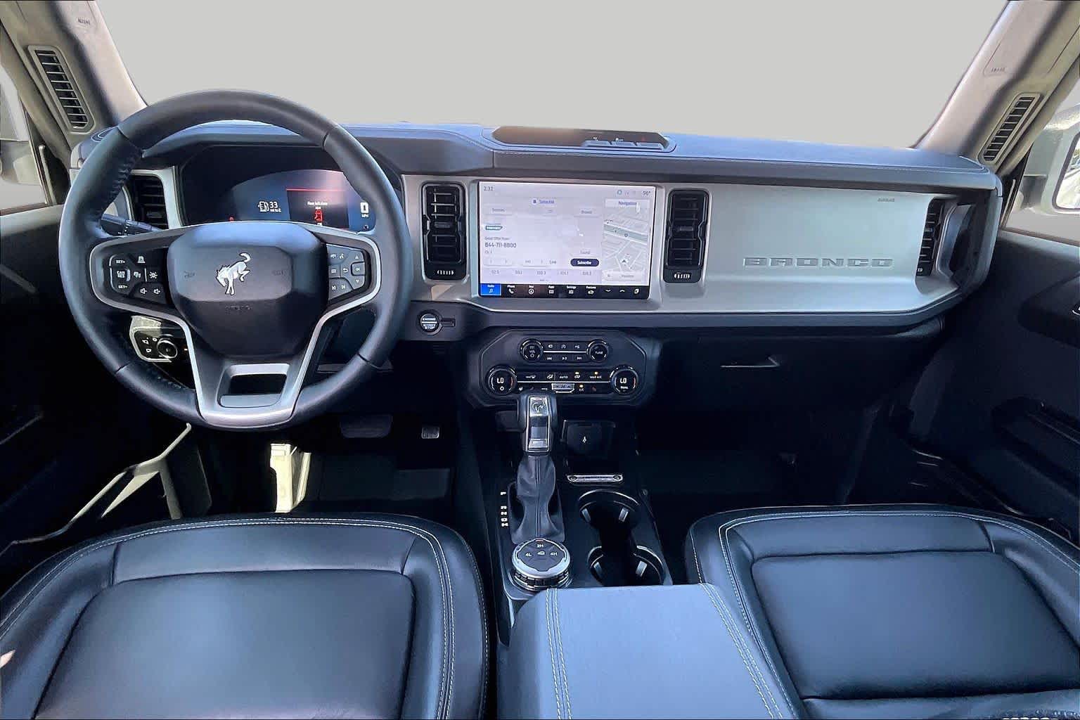 2025 Ford Bronco photo 13 of 32