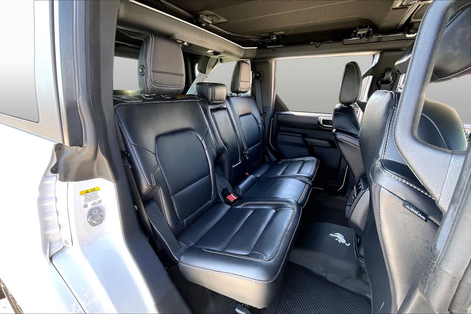 2025 Ford Bronco photo 18 of 32