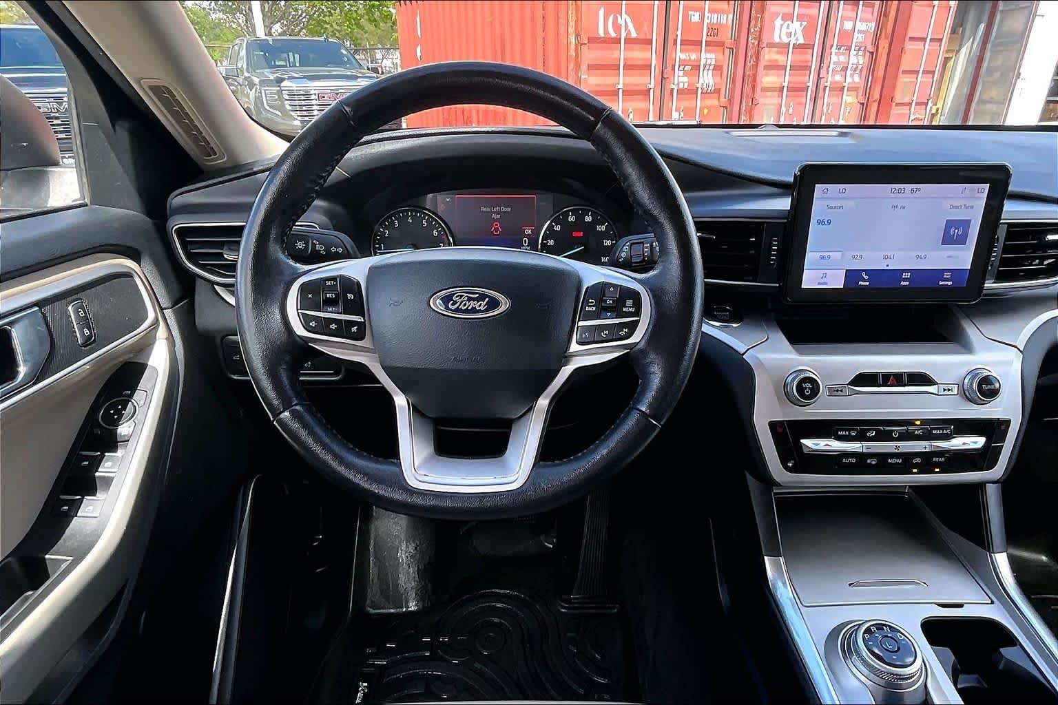 2022 Ford Explorer XLT - 5