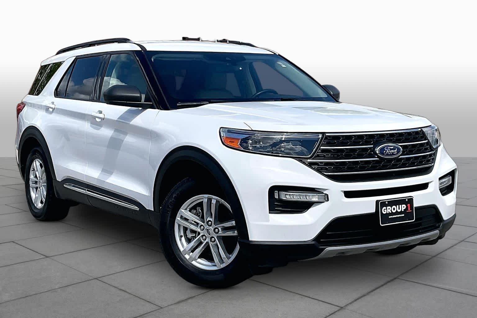 2022 Ford Explorer XLT Oxford White at AutoNation USA Houston