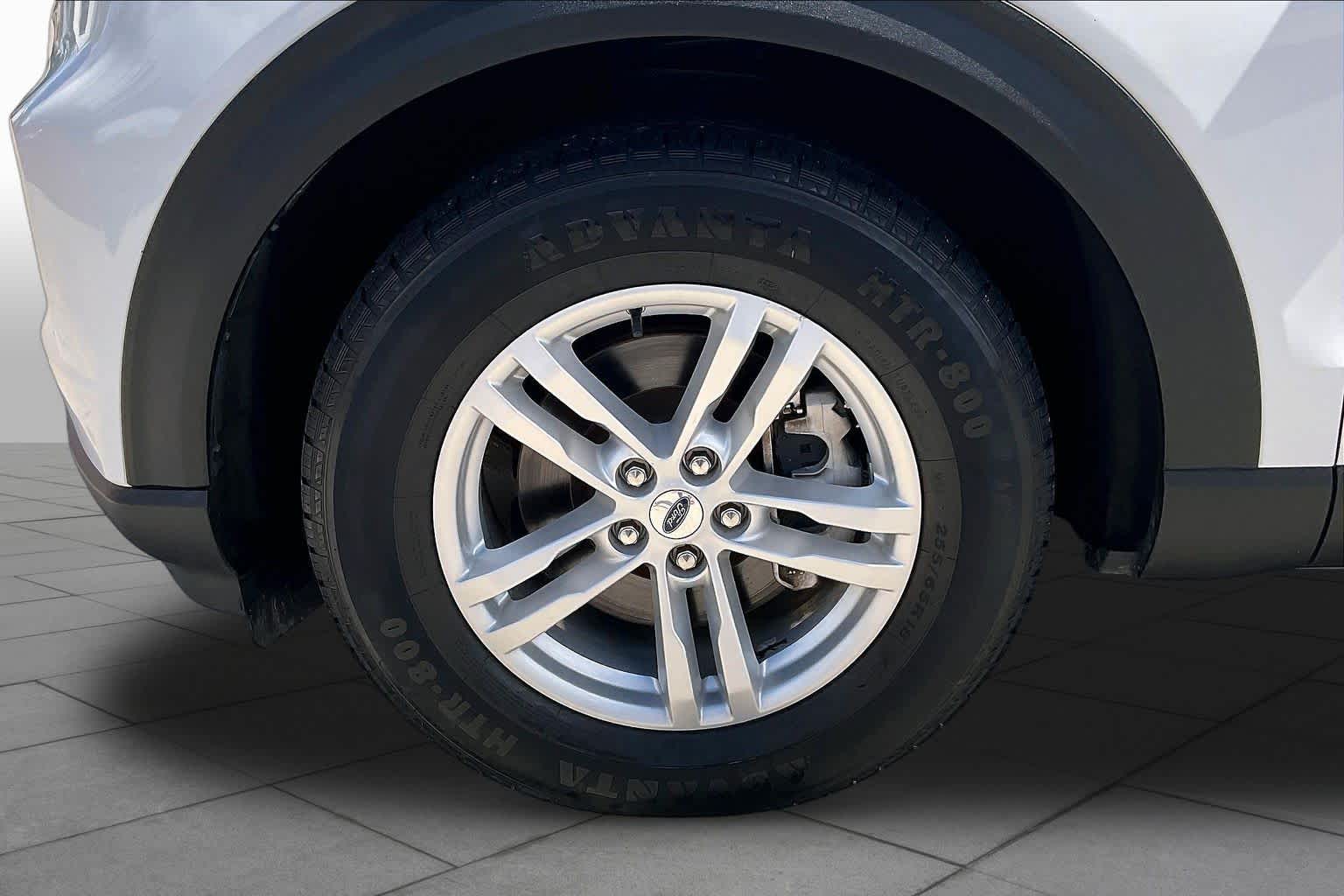 2022 Ford Explorer XLT Oxford White at AutoNation USA Houston