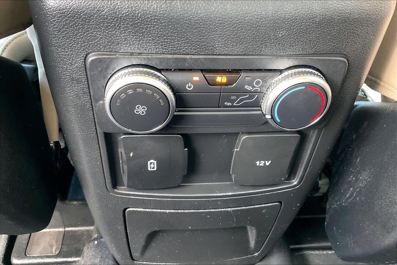 2022 Ford Explorer XLT Oxford White at AutoNation USA Houston