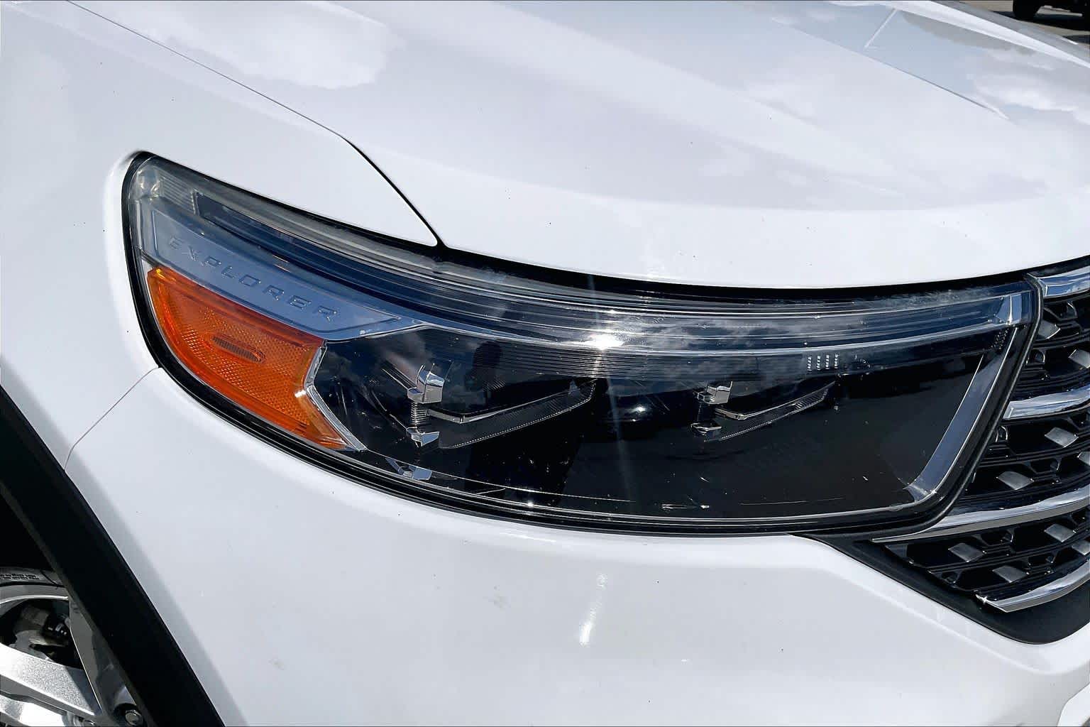2022 Ford Explorer XLT Oxford White at AutoNation USA Houston
