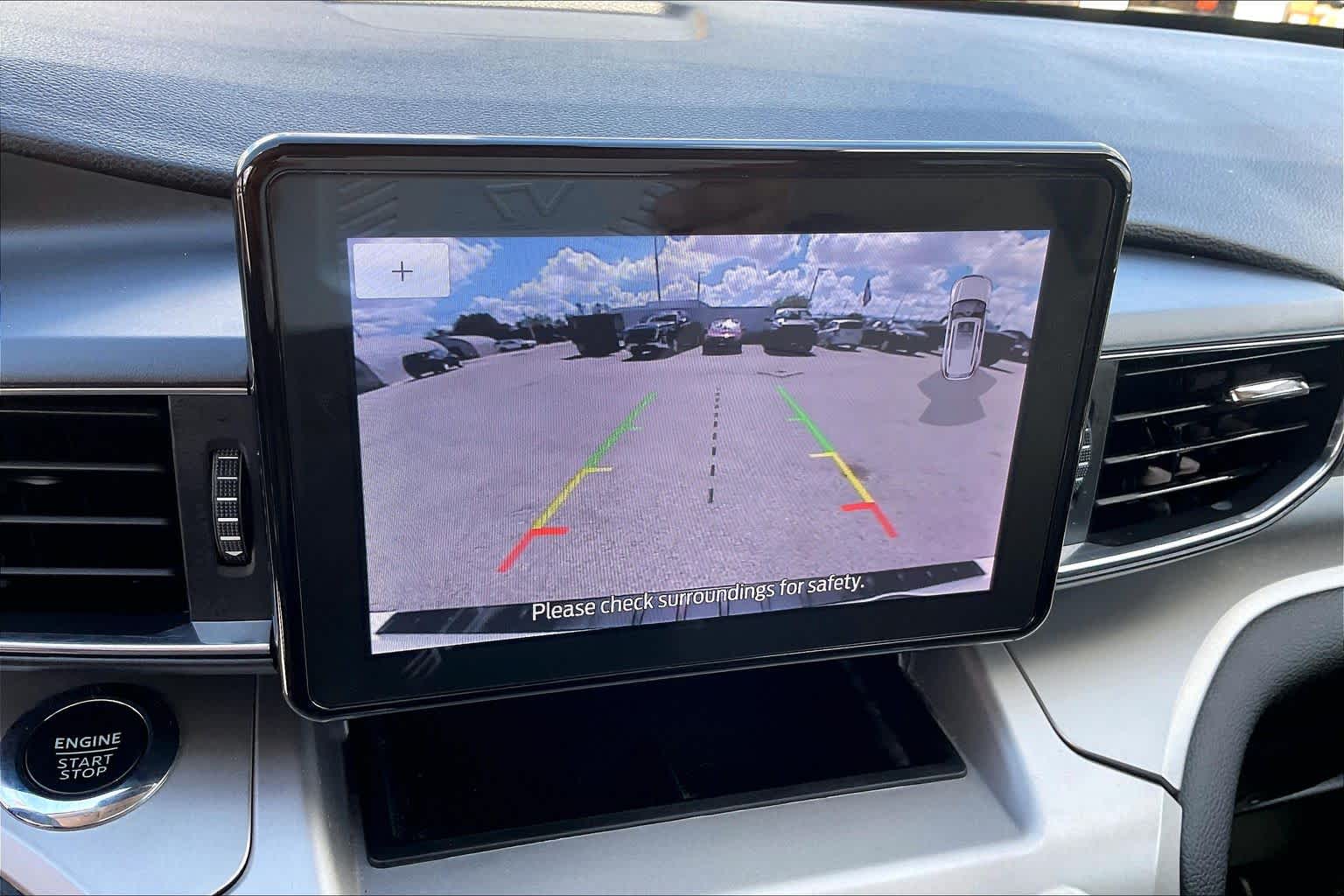 2022 Ford Explorer XLT Oxford White at AutoNation USA Houston