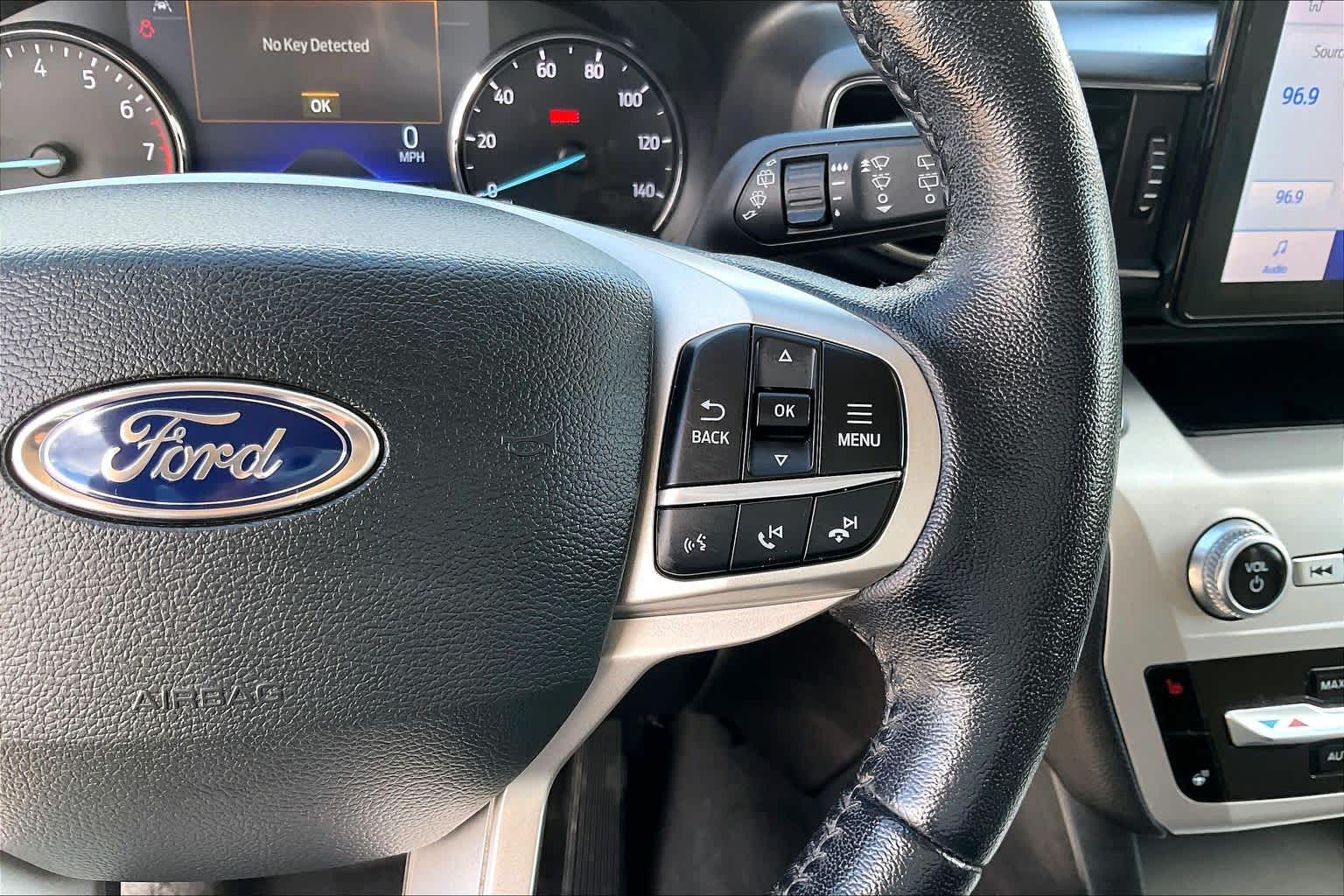 2022 Ford Explorer XLT Oxford White at AutoNation USA Houston