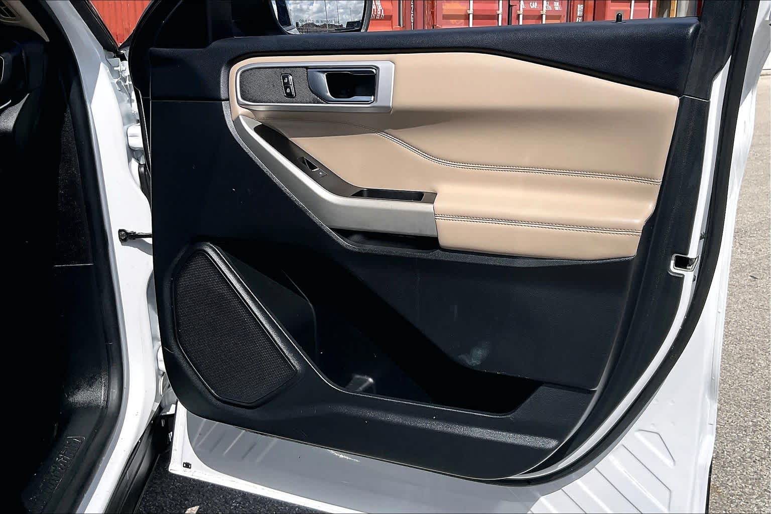 2022 Ford Explorer XLT Oxford White at AutoNation USA Houston