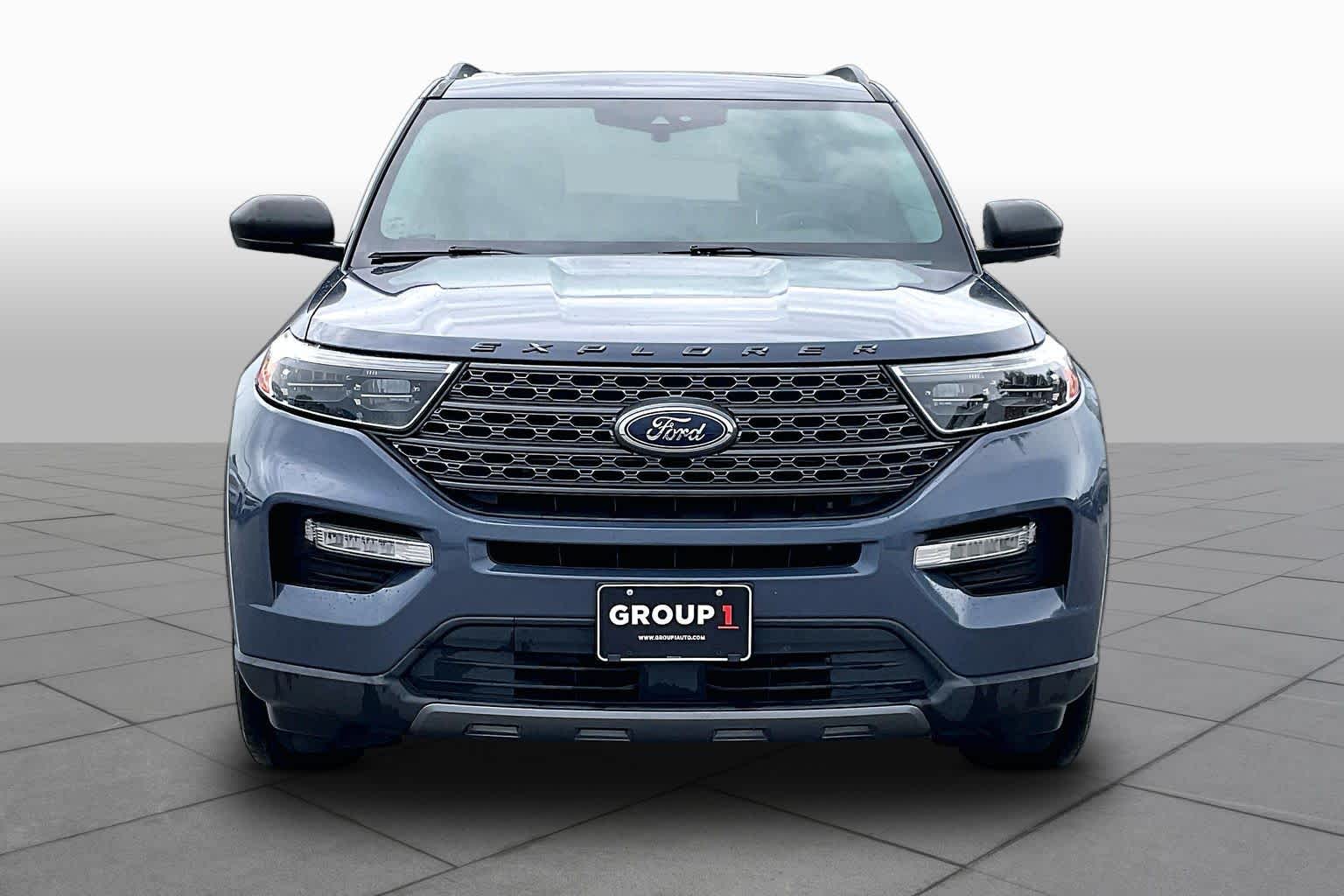 2021 Ford Explorer XLT Infinite Blue Metallic Tinted Clearcoat at AutoNation USA Katy