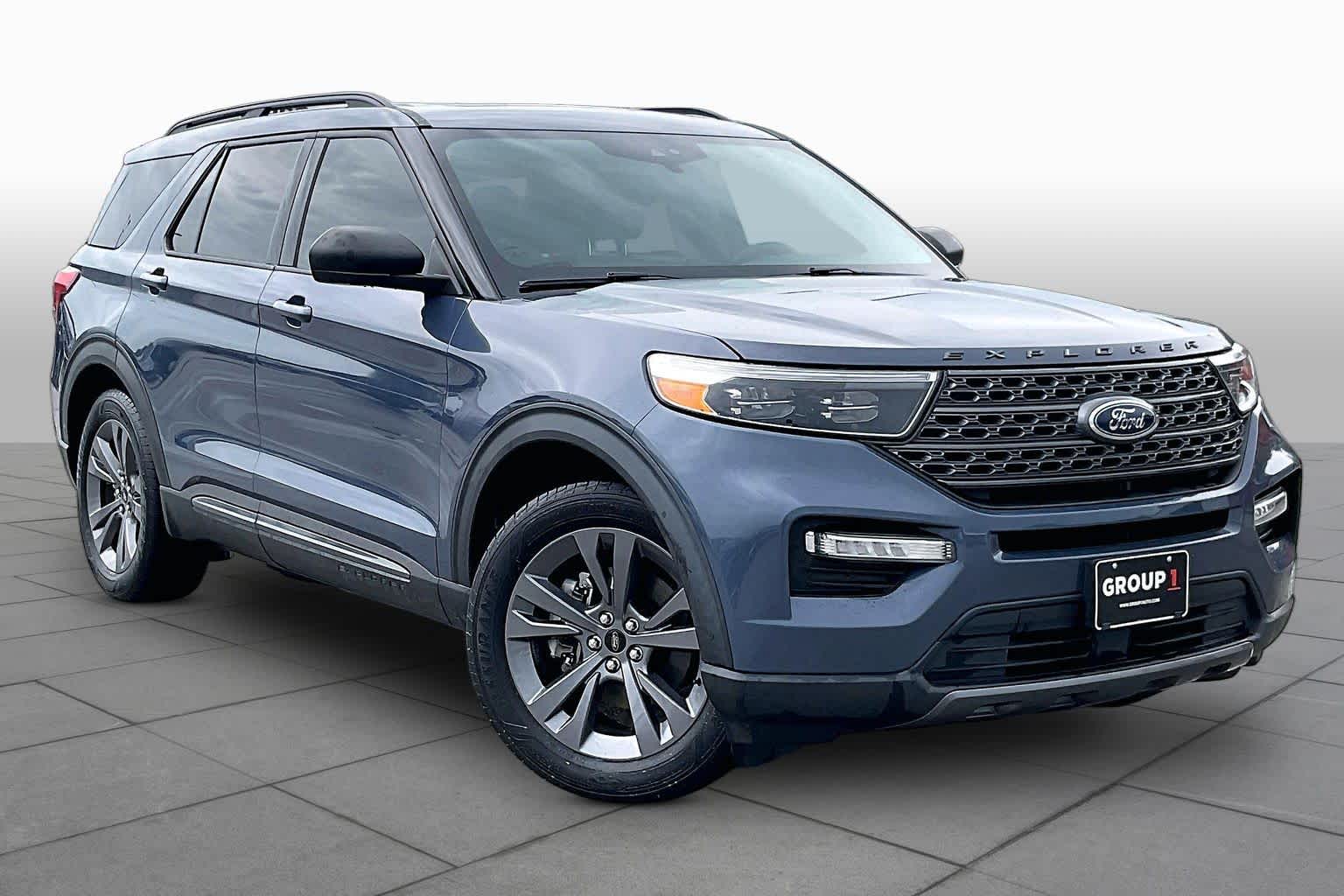 2021 Ford Explorer XLT Infinite Blue Metallic Tinted Clearcoat at AutoNation USA Katy