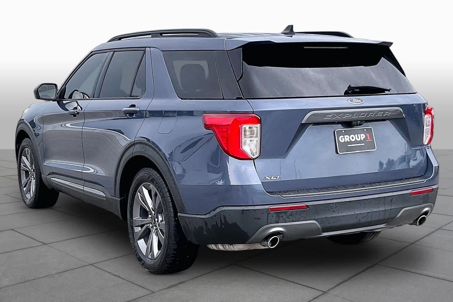 2021 Ford Explorer XLT Infinite Blue Metallic Tinted Clearcoat at AutoNation USA Katy
