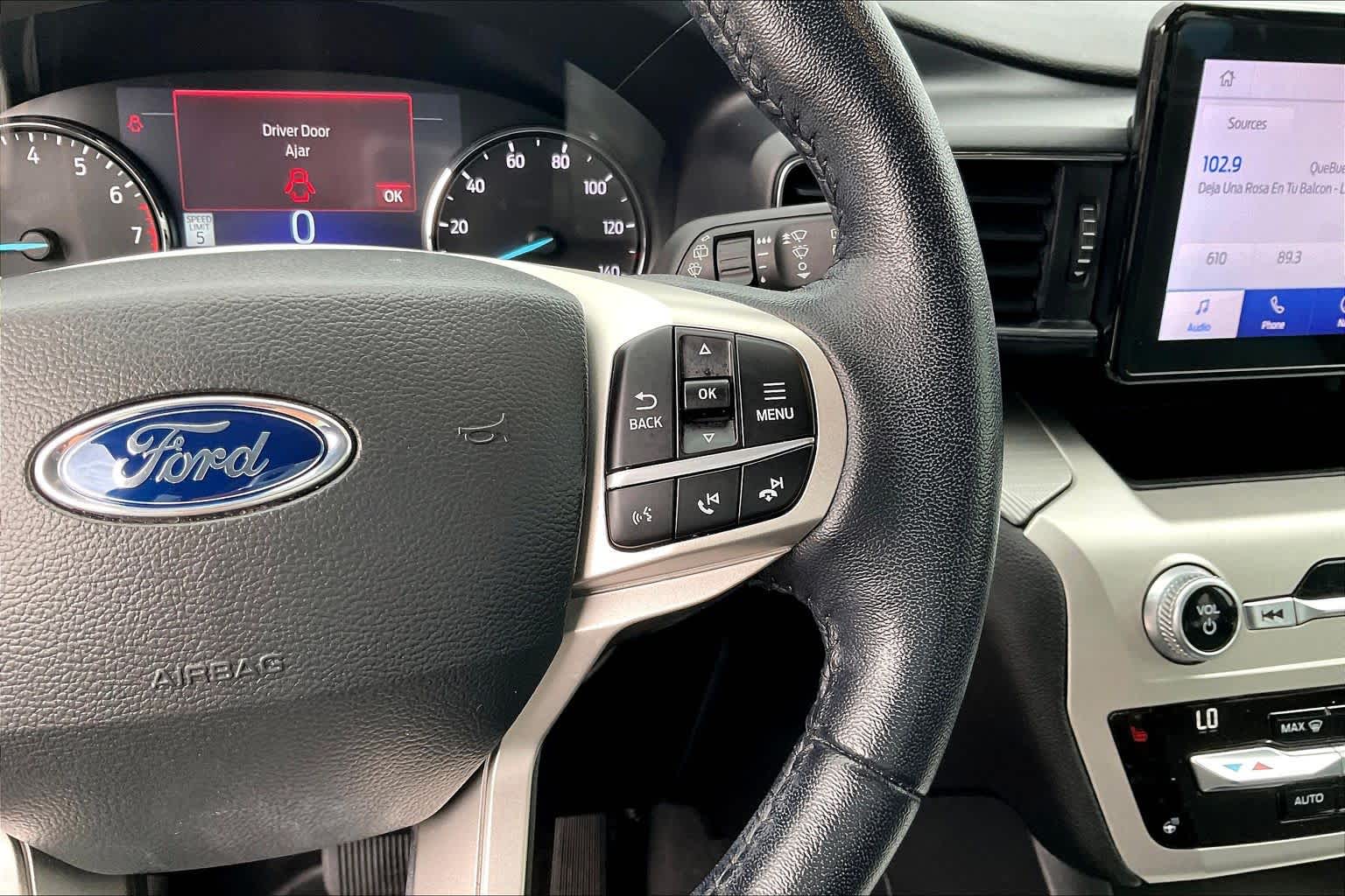2021 Ford Explorer XLT Infinite Blue Metallic Tinted Clearcoat at AutoNation USA Katy