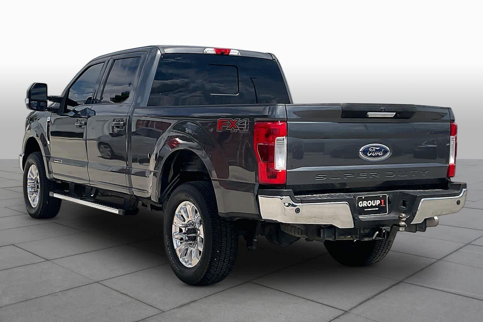 2019 Ford Super Duty F-250 Pickup photo 11 of 32