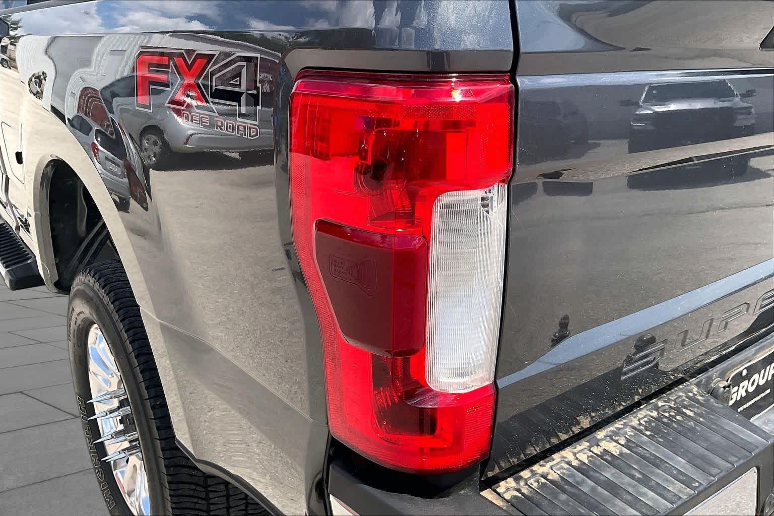 2019 Ford Super Duty F-250 Pickup photo 27 of 32