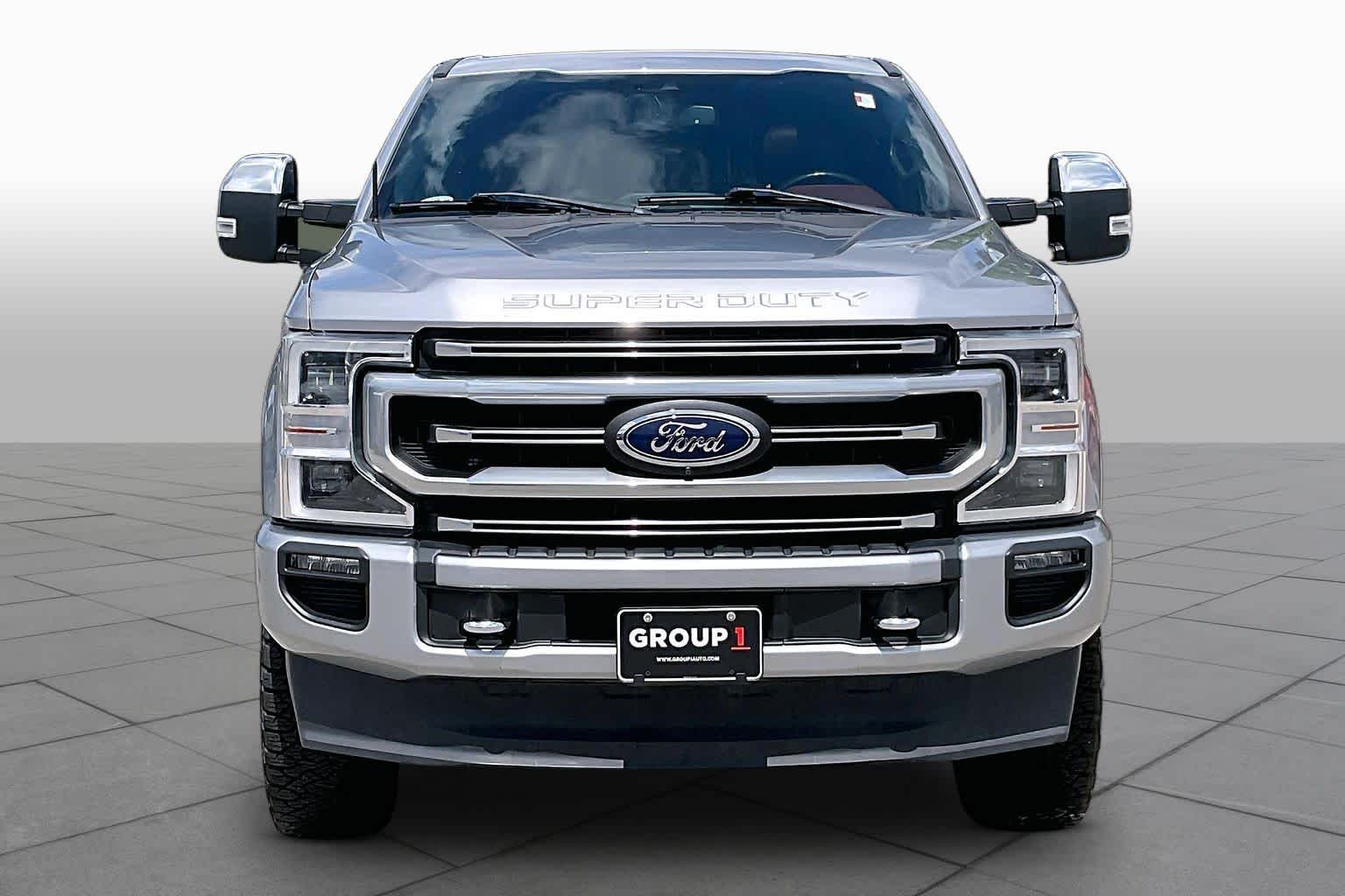 2022 Ford Super Duty F-250 Pickup Platinum - 3