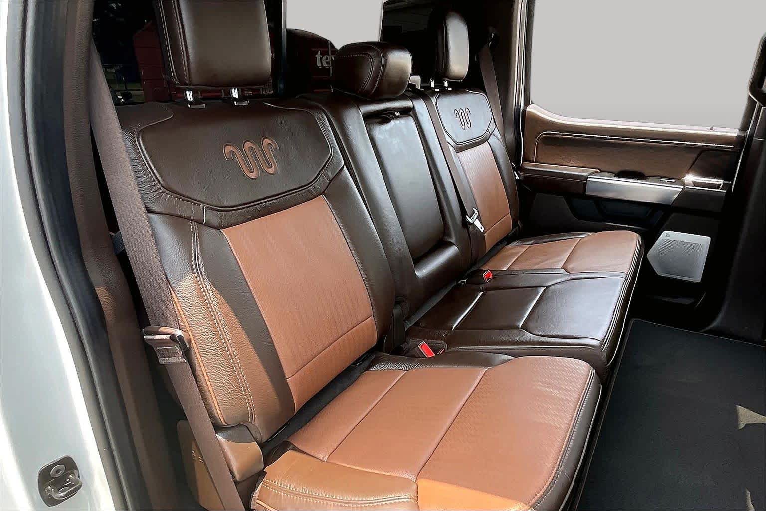 2025 Ford Super Duty F-250 Pickup King Ranch Star White Metallic Tri-Coat/Darkened Bronze at Group 1 GMC Buick South