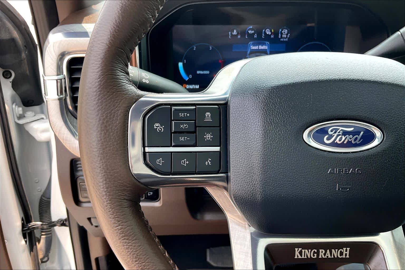 2025 Ford Super Duty F-250 Pickup King Ranch Star White Metallic Tri-Coat/Darkened Bronze at Group 1 GMC Buick South
